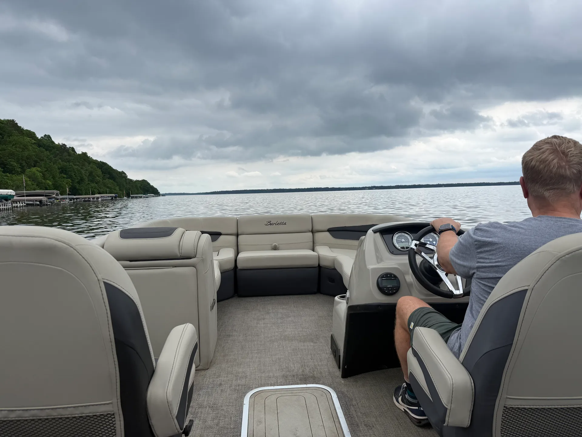 BARLETTA BOATS C22UC TRITOON in Nisswa, MN — photo 9