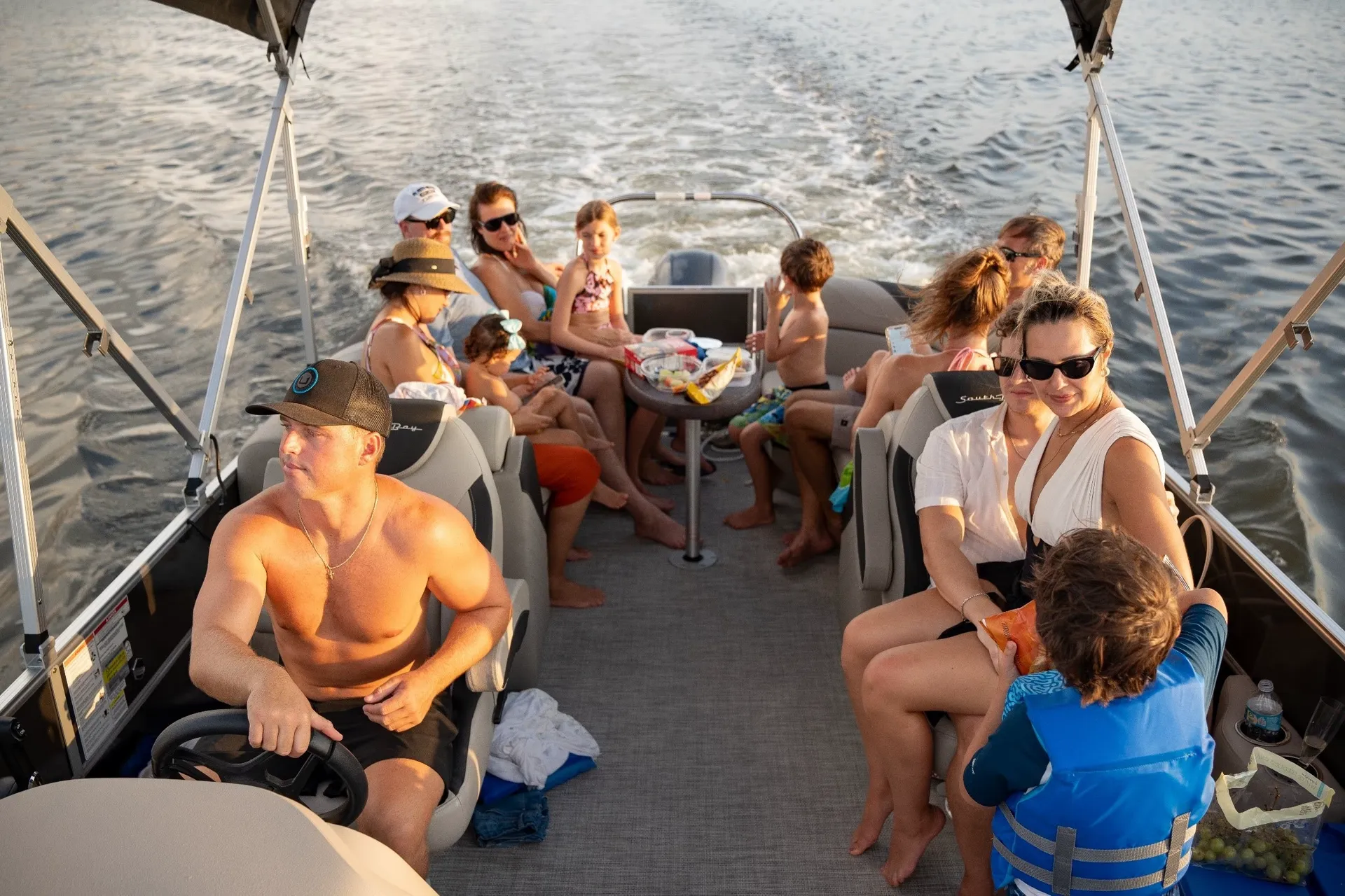 Luxury Tritoon | Sandbar Party &amp; Dolphin Cruises
