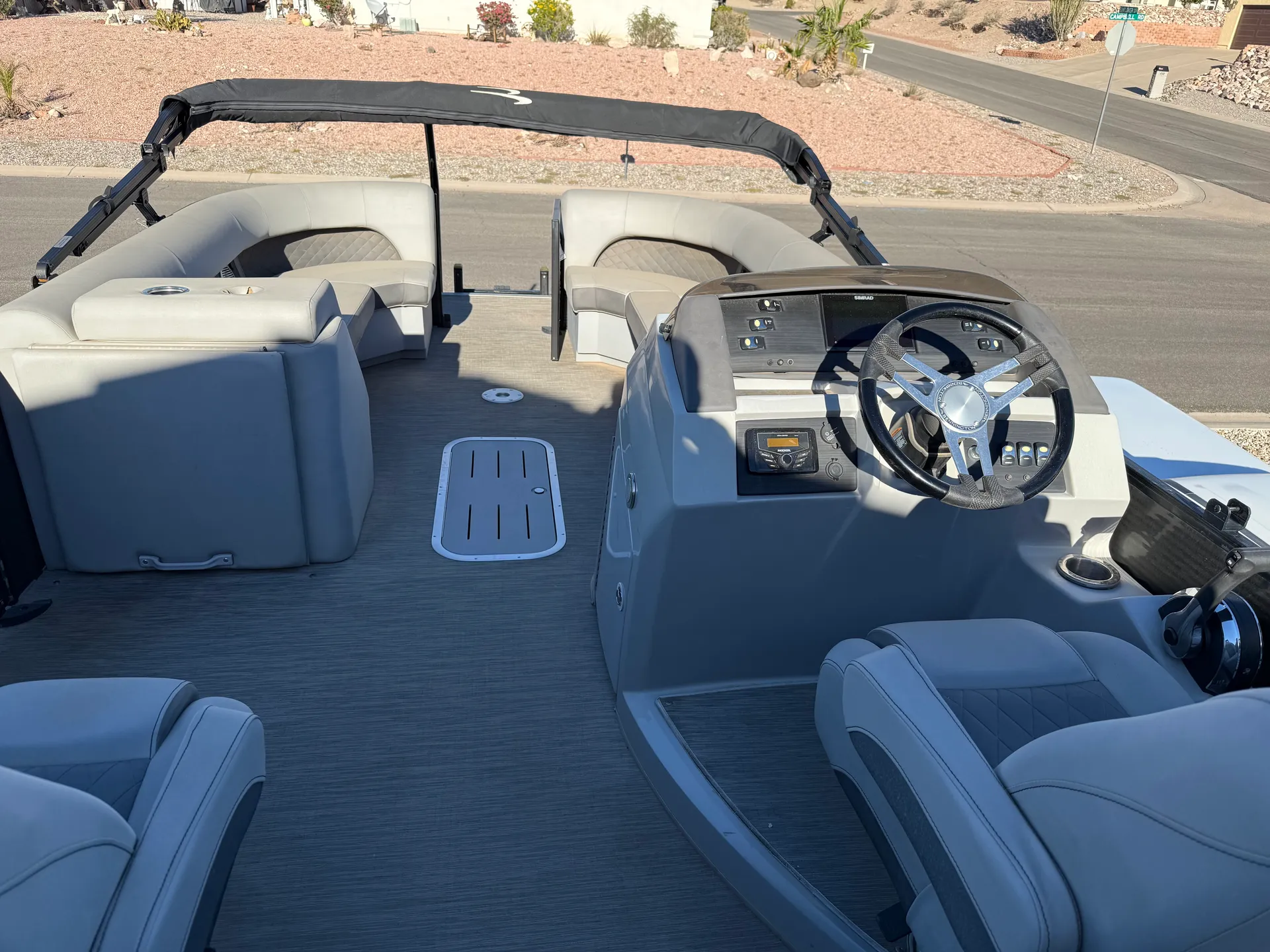BENNINGTON MARINE 25 LSR TRITOON in Bullhead City, AZ — photo 4