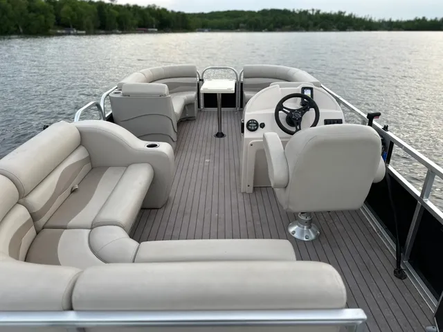 Rent a Forester pontoon in Crosby, MN near me