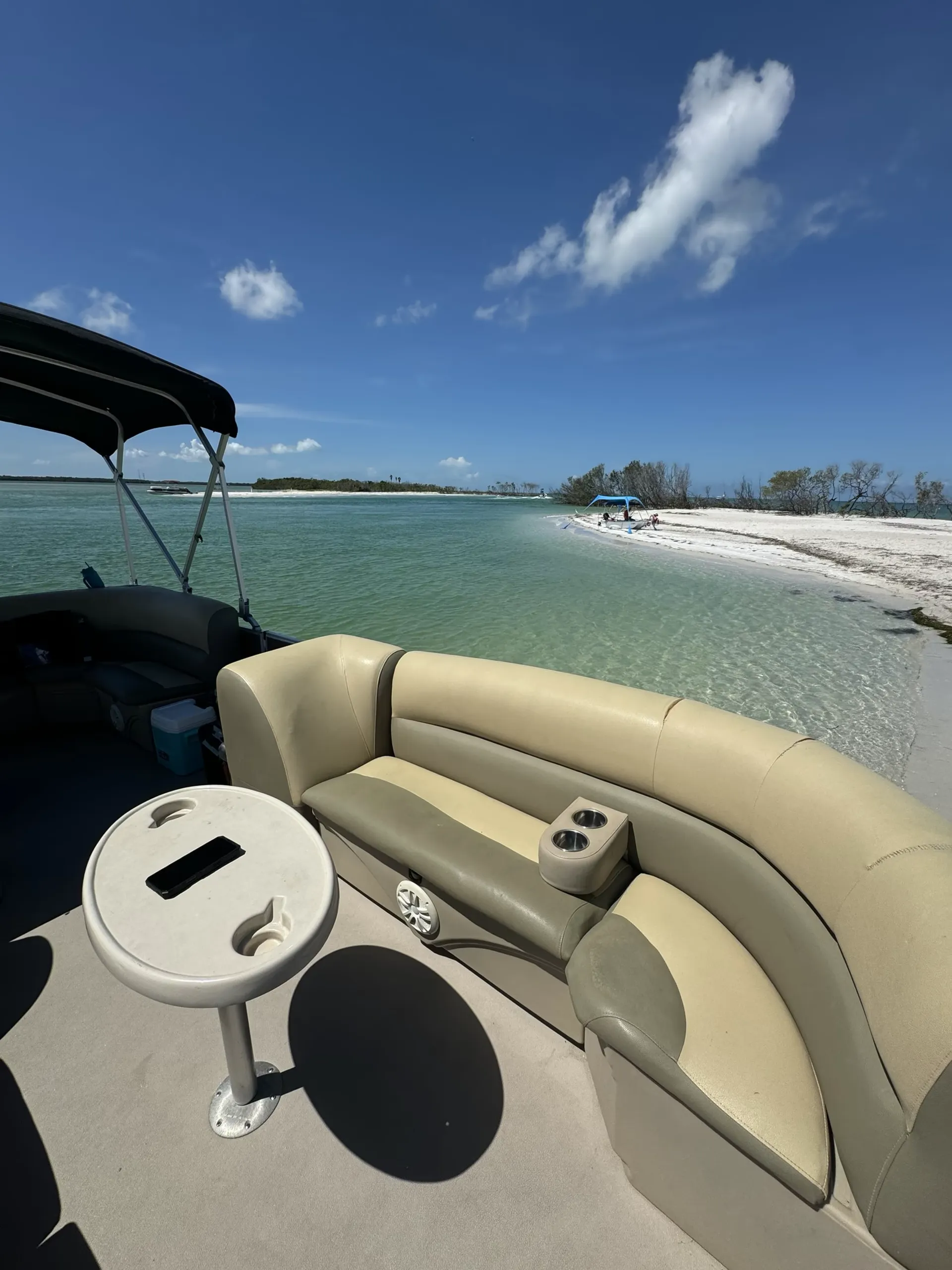 Bentley Pontoons 240 CRUISE in St. Petersburg, FL — photo 6