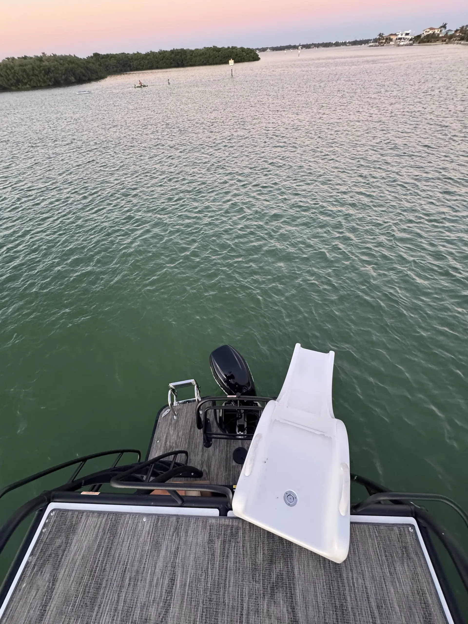 Godfrey Marine Monaco 255 SD SUNDECK // 29in. iMPACT TRITOON in Tampa, FL — photo 7