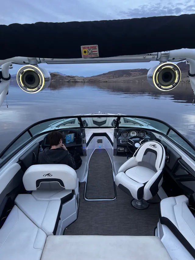 Rent a MONTEREY BOATS ski and wakeboard in Boulder City, NV near me