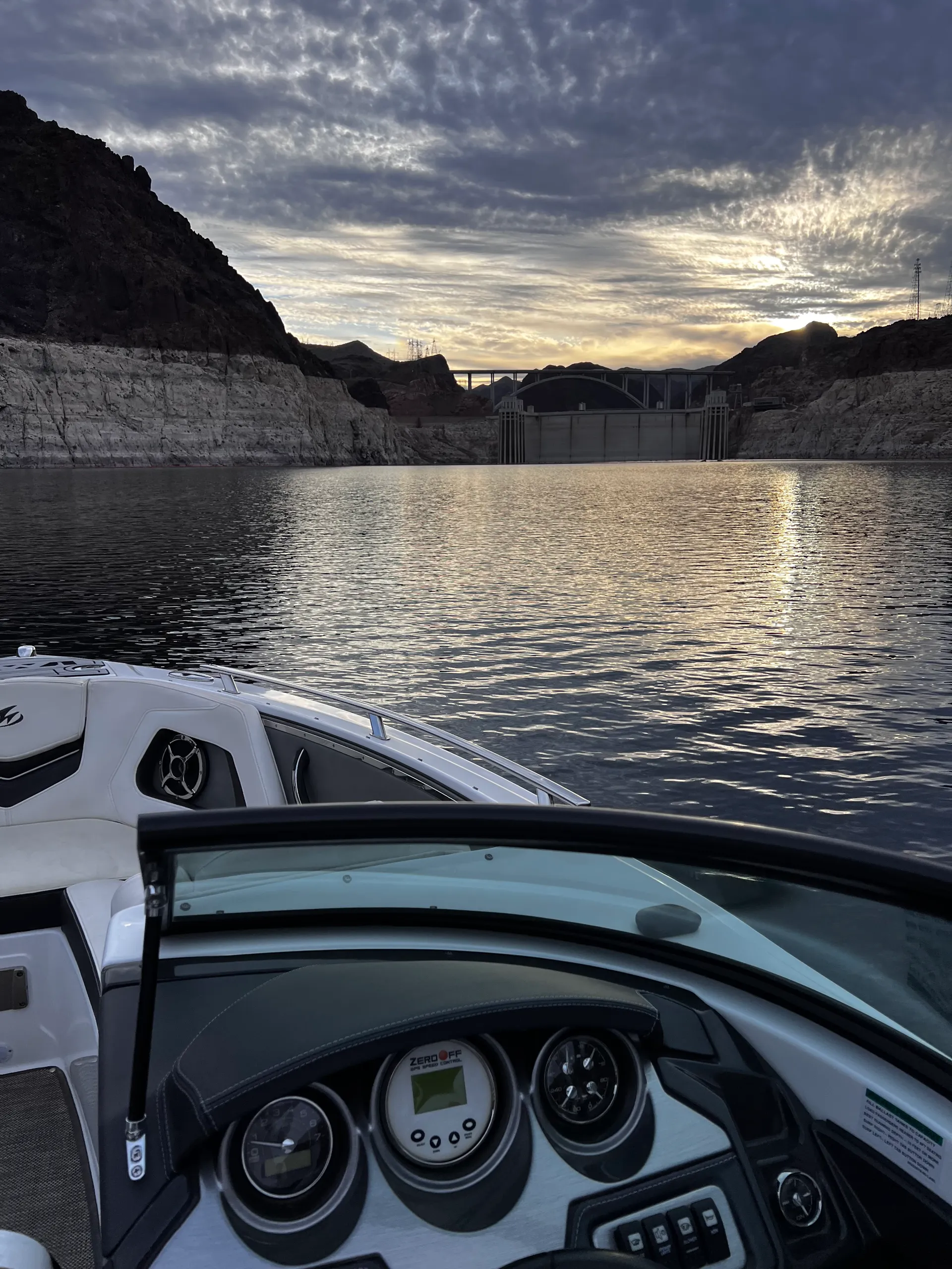MONTEREY BOATS 234SS in Boulder City, NV — photo 2