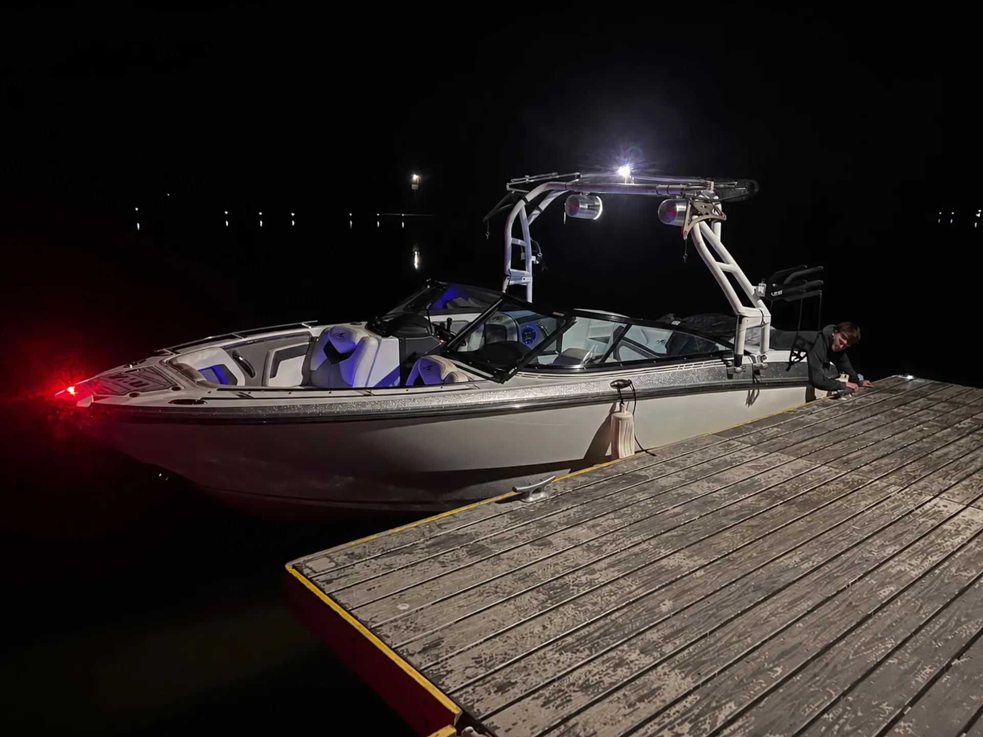 MONTEREY BOATS 234SS in Boulder City, NV — photo 4