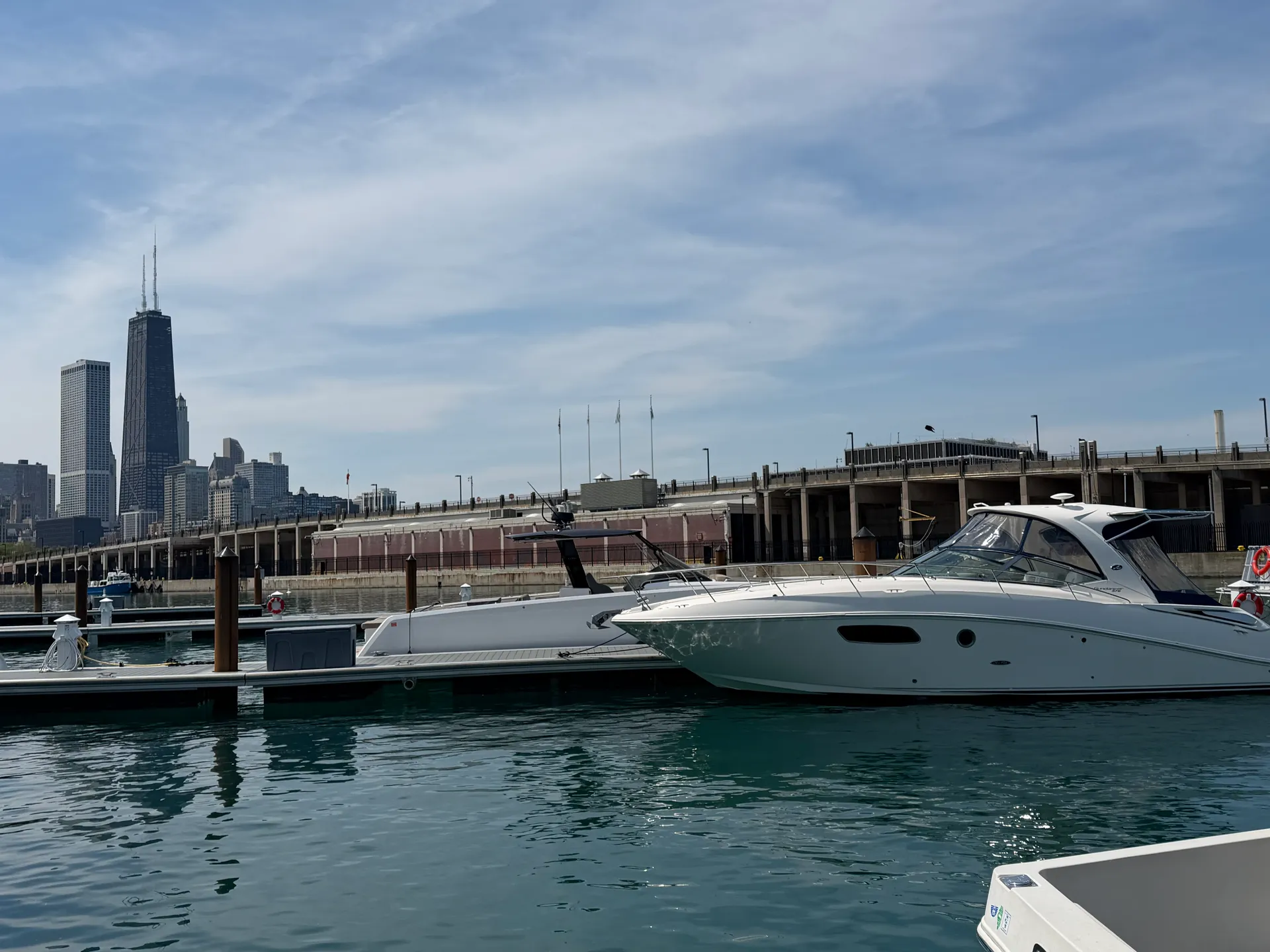 Sea Ray Boats Sundancer 37 in Chicago, IL — photo 7