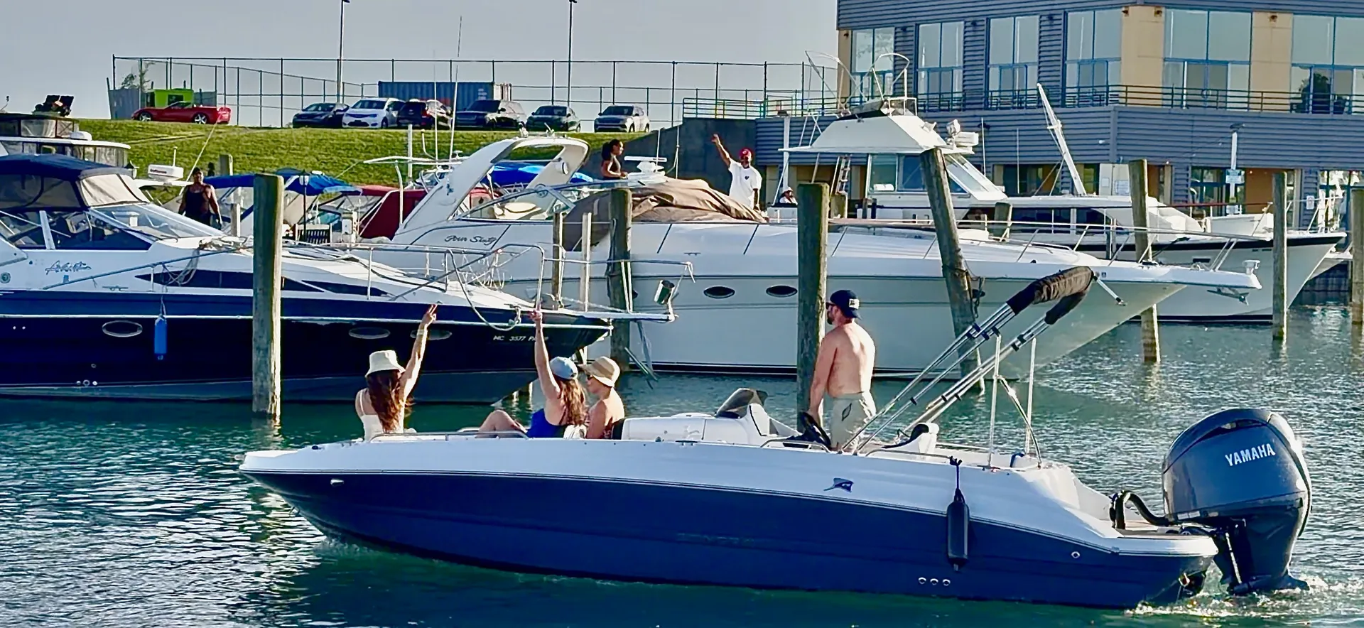 STINGRAY BOATS 212SC in Detroit, MI