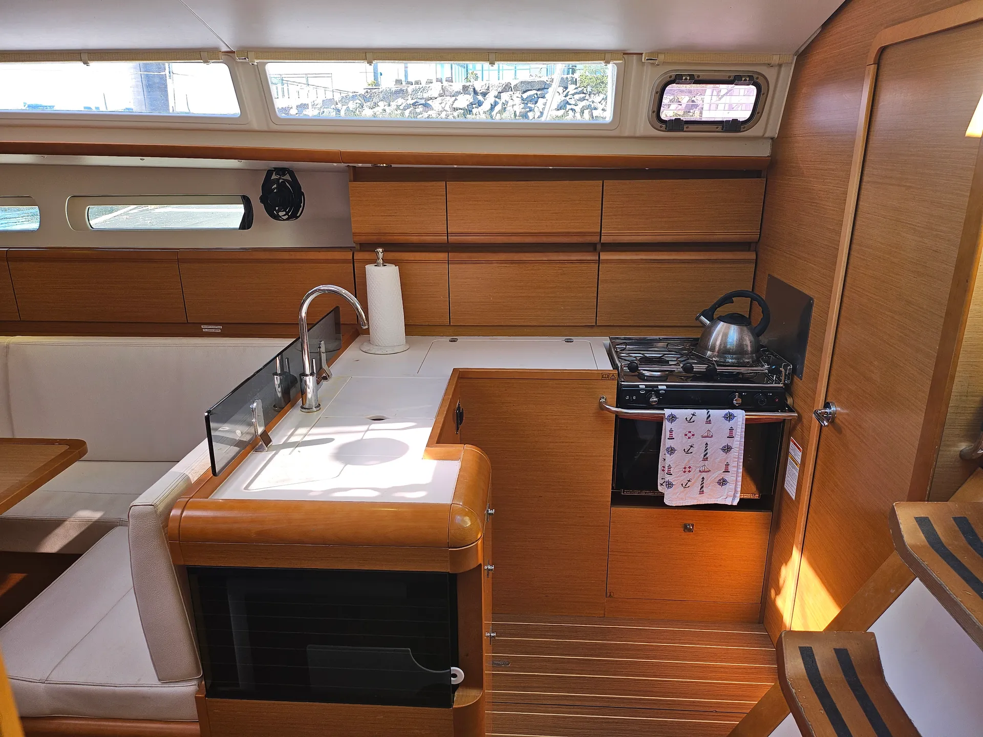 Jeanneau Sun Odyssey 439 in Quincy, MA — photo 8