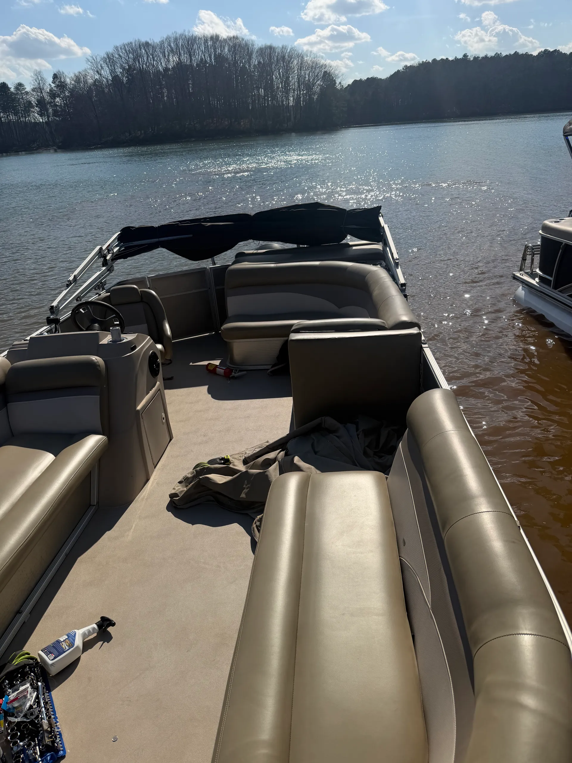 Come enjoy the day on beautiful Luxury Tritoon