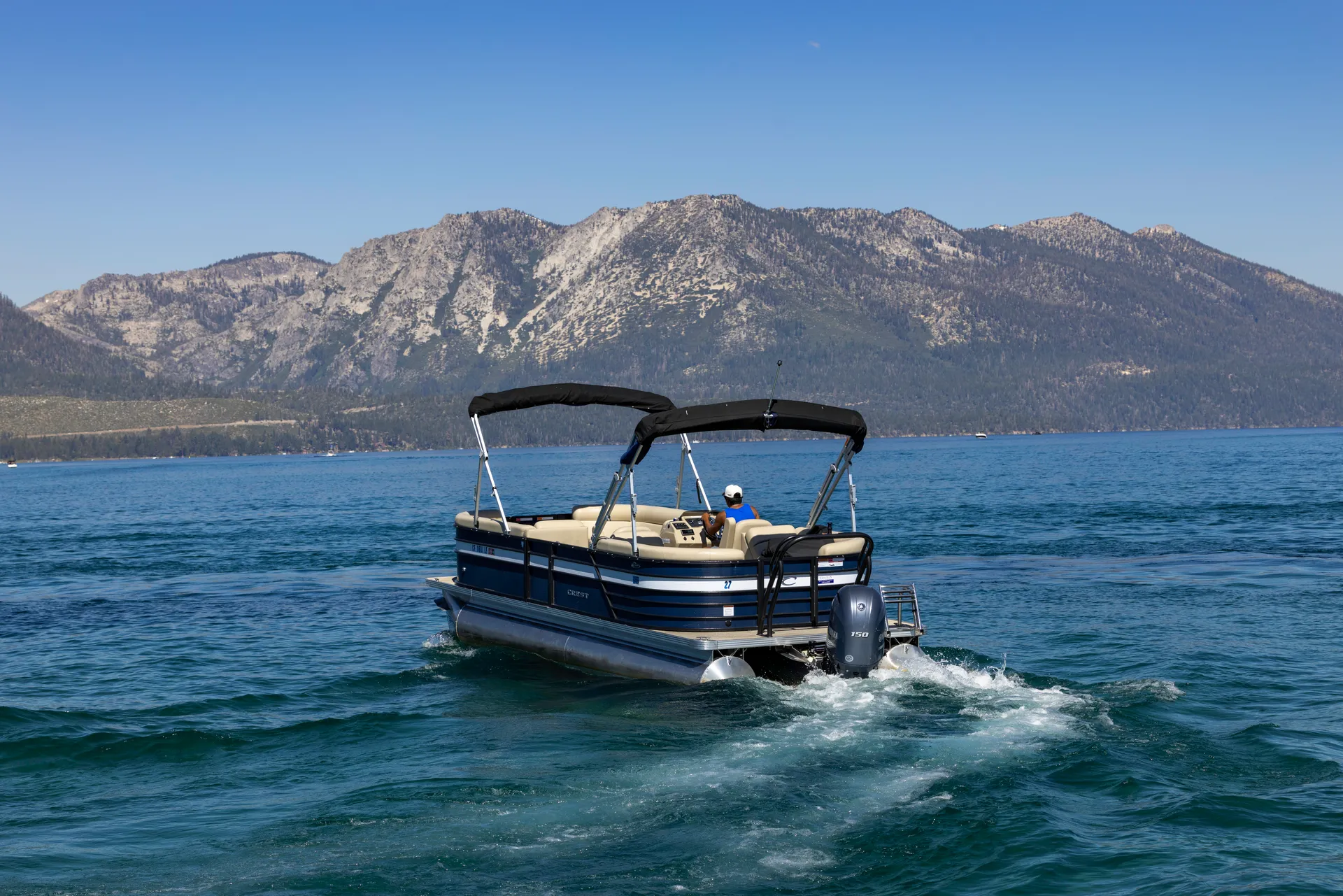 Crest Pontoons 27' in South Lake Tahoe, CA — photo 6