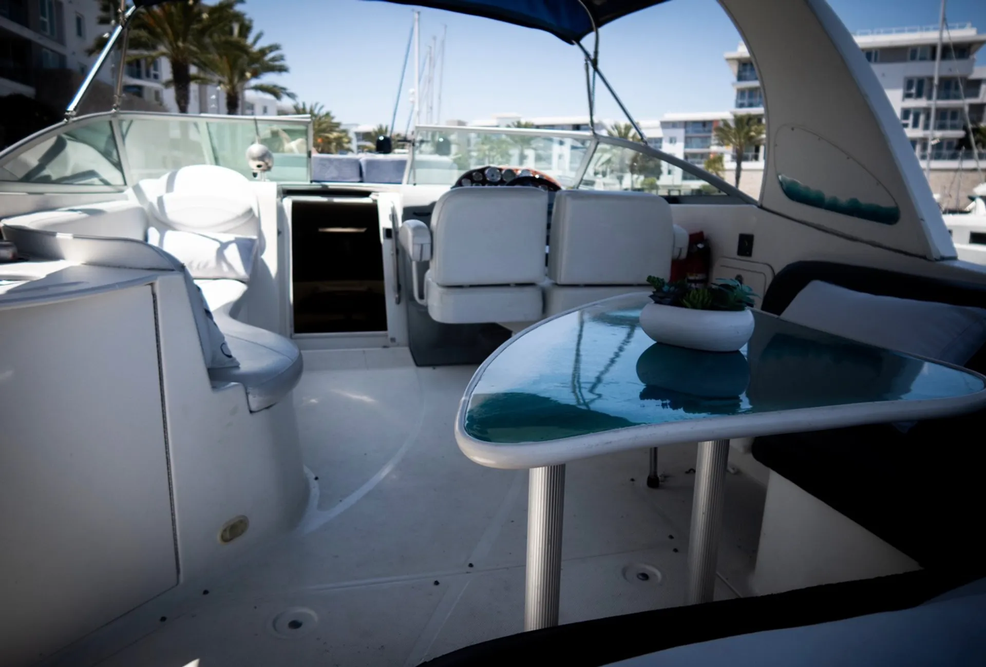 Sea Ray Boats 300 Sundancer in Marina del Rey, CA — photo 8