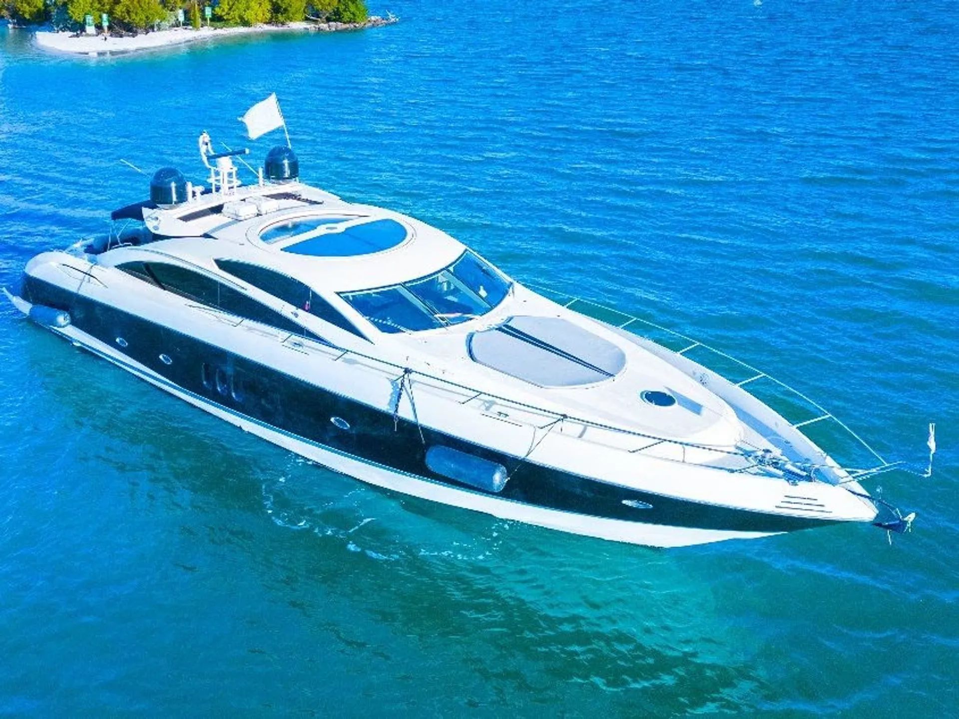 Sunseeker Predator in Miami, FL