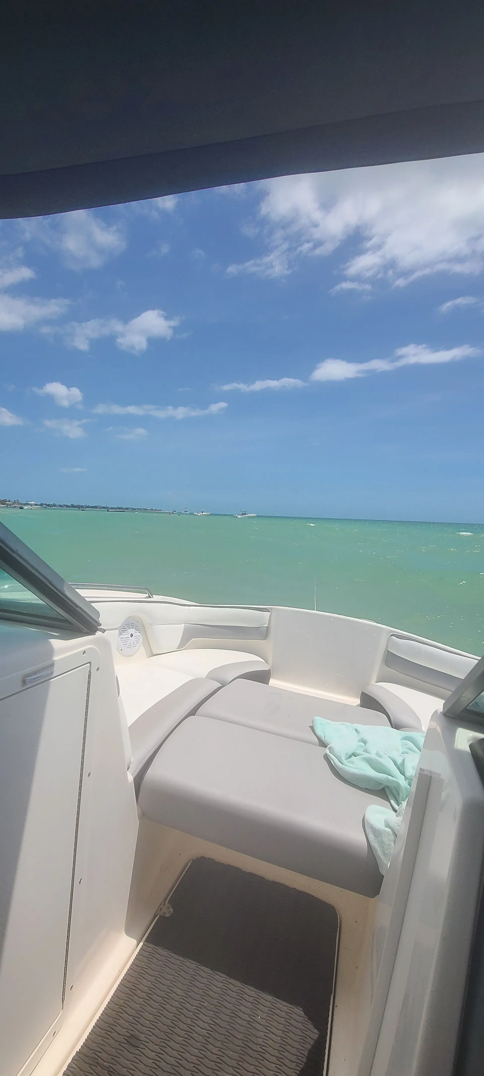 Let's go boating in a Premium Fishing and Leisure Boat 