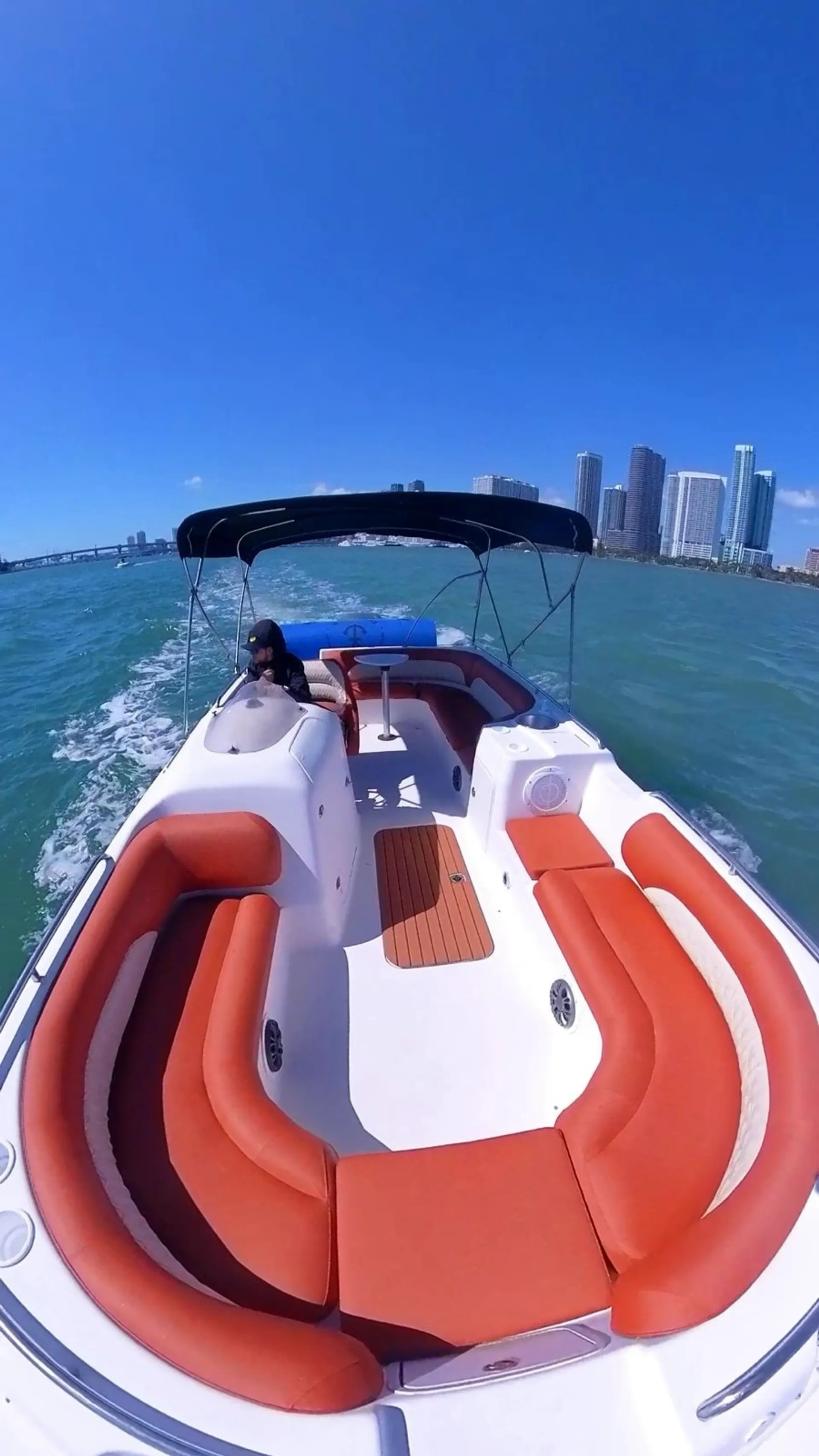 Hurricane 26ft Deck Boat in Miami, FL — photo 8