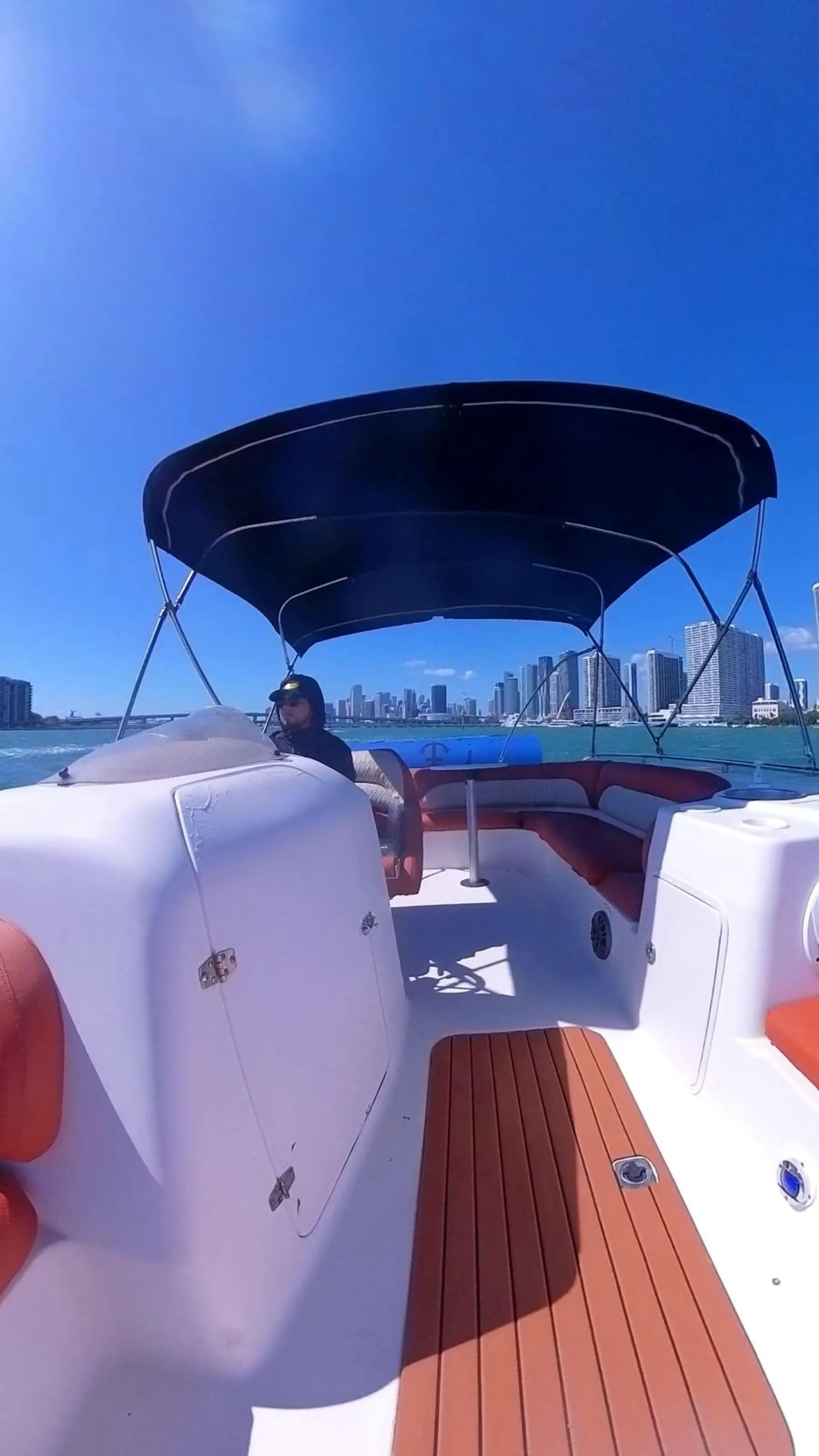 Hurricane 26ft Deck Boat in Miami, FL — photo 9
