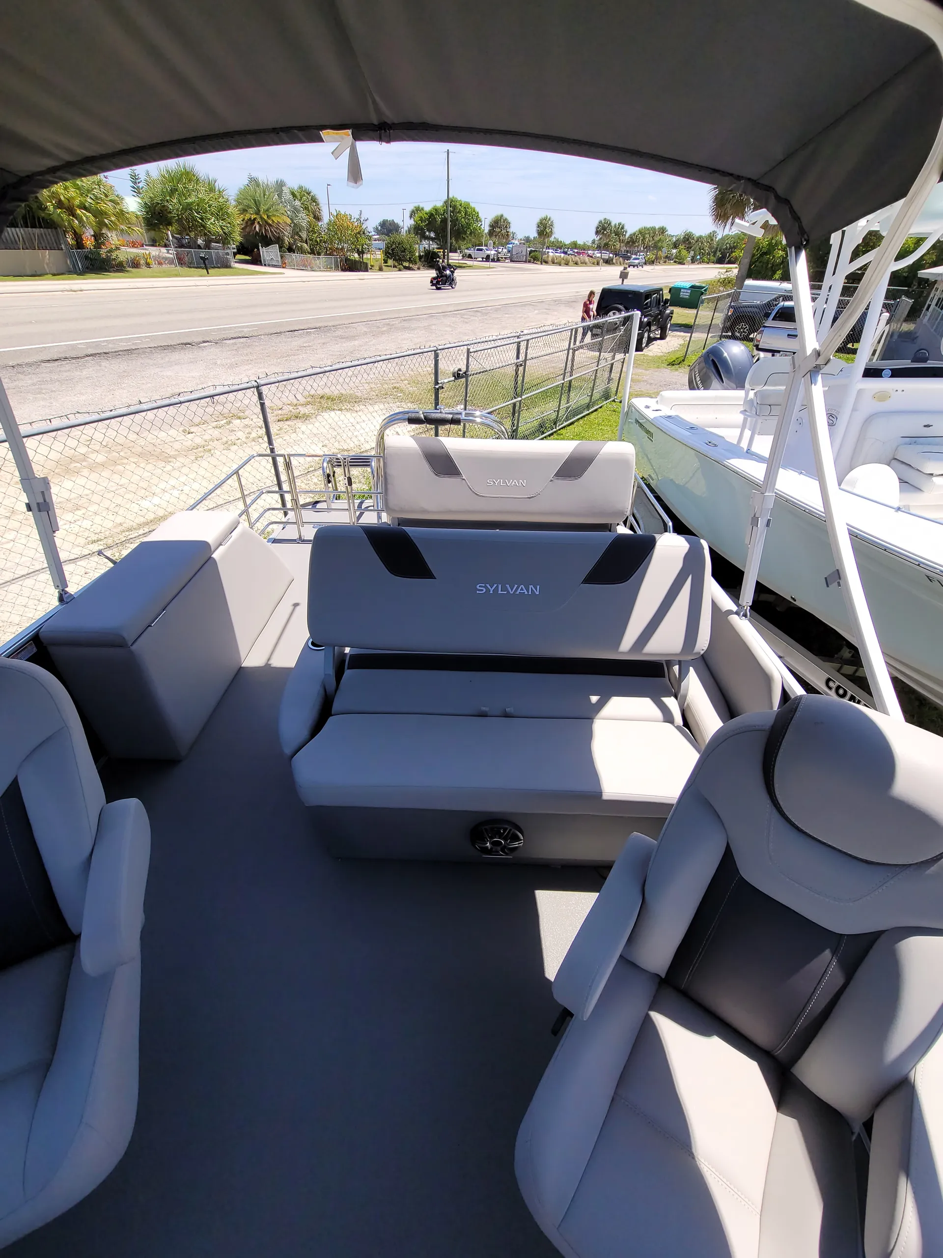 SYLVAN MARINE L-3 DLZ TRITOON in Malabar, FL — photo 4