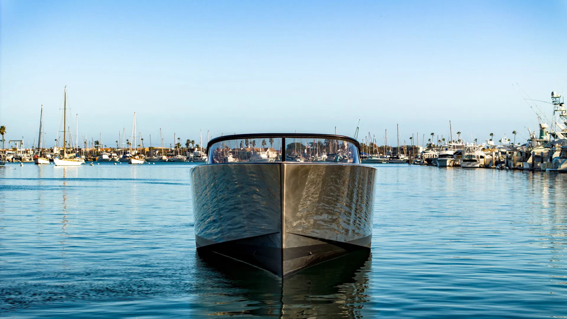 Van Dutch 40 in Avalon, CA — photo 6