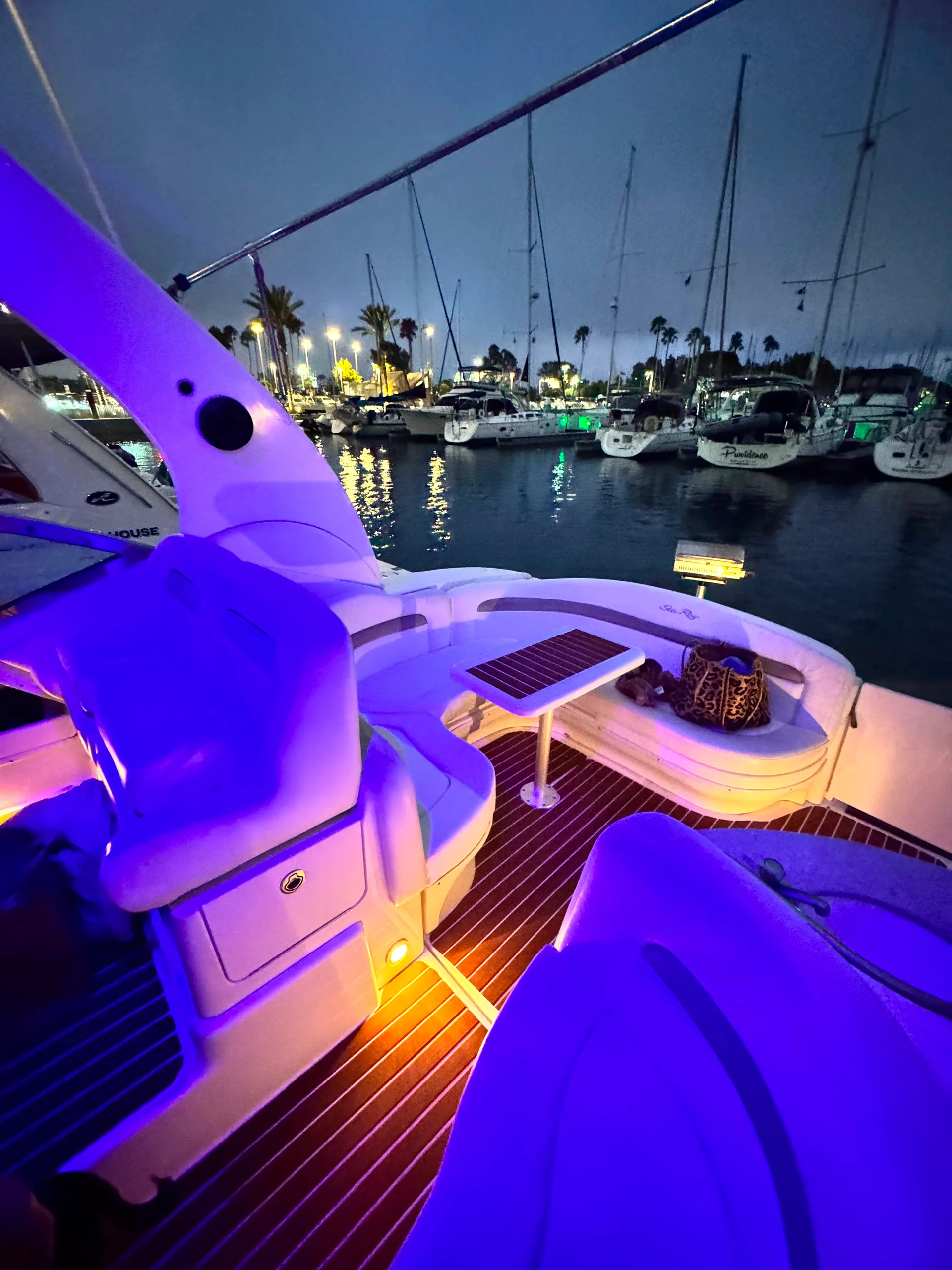 Sea Ray Boats 320 Sea Ray in Marina del Rey, CA — photo 7