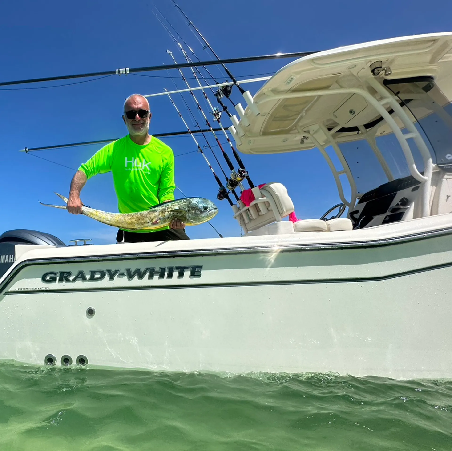 Explore Islamorada Aboard a 25' Grady White – Fish, Swim &amp; Relax