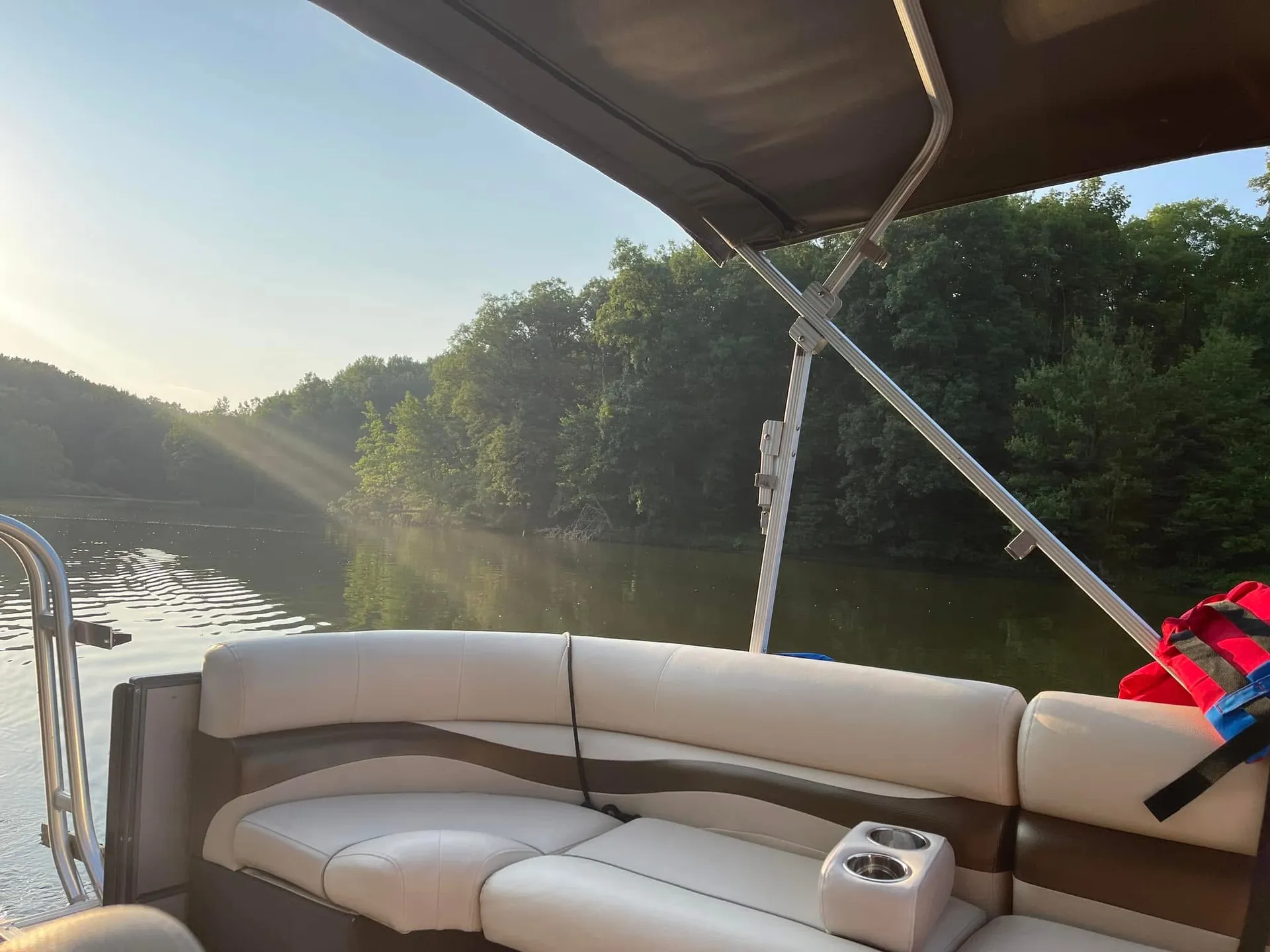 CREST PONTOONS 230 CREST CLASSIC in Terre Haute, IN — photo 3