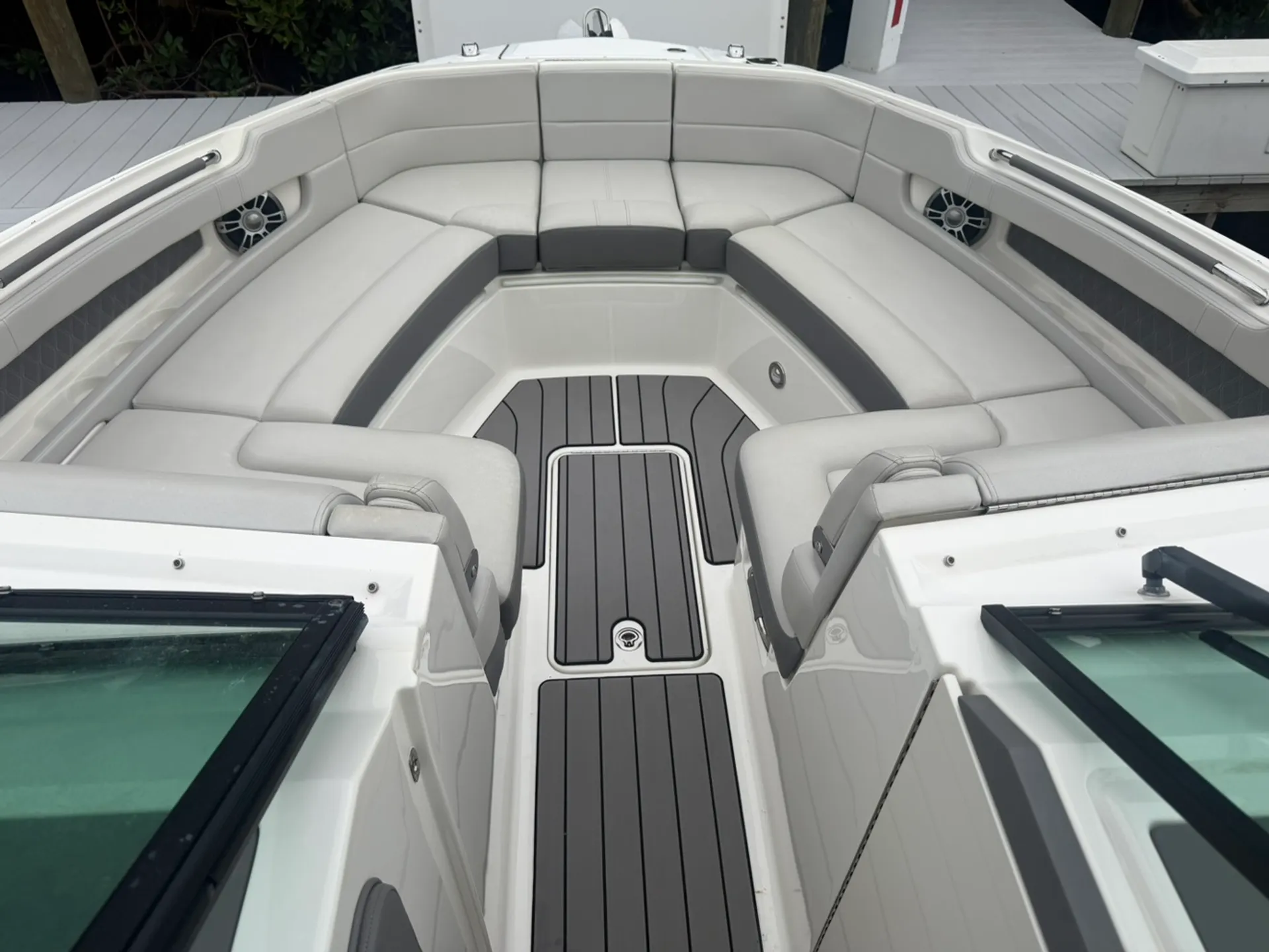 2023 Sea Ray SLX 310 | Luxury Naples Charter