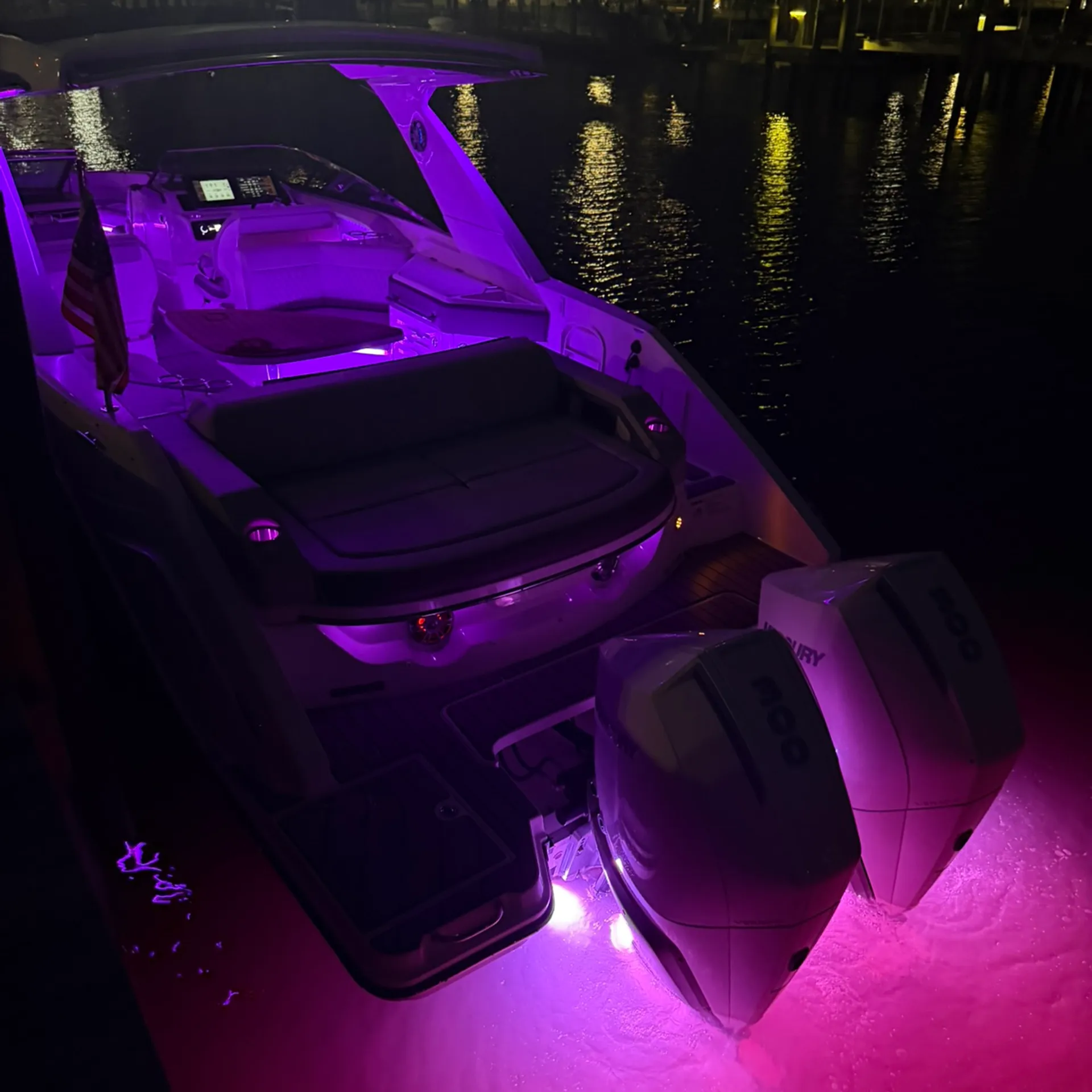 2023 Sea Ray SLX 310 | Luxury Naples Charter