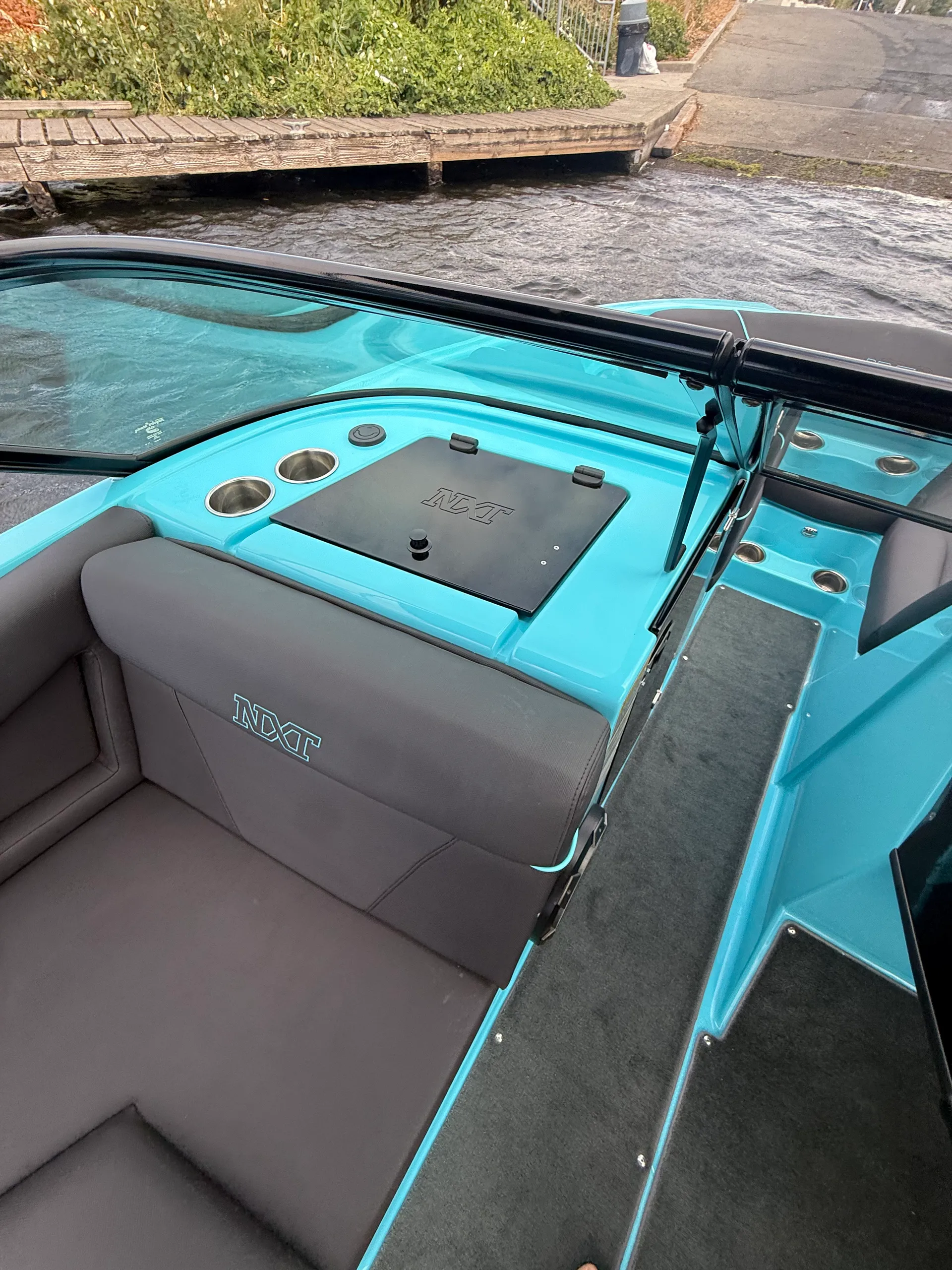 2020 MasterCraft NXT20 | Experience Seattle from the Water