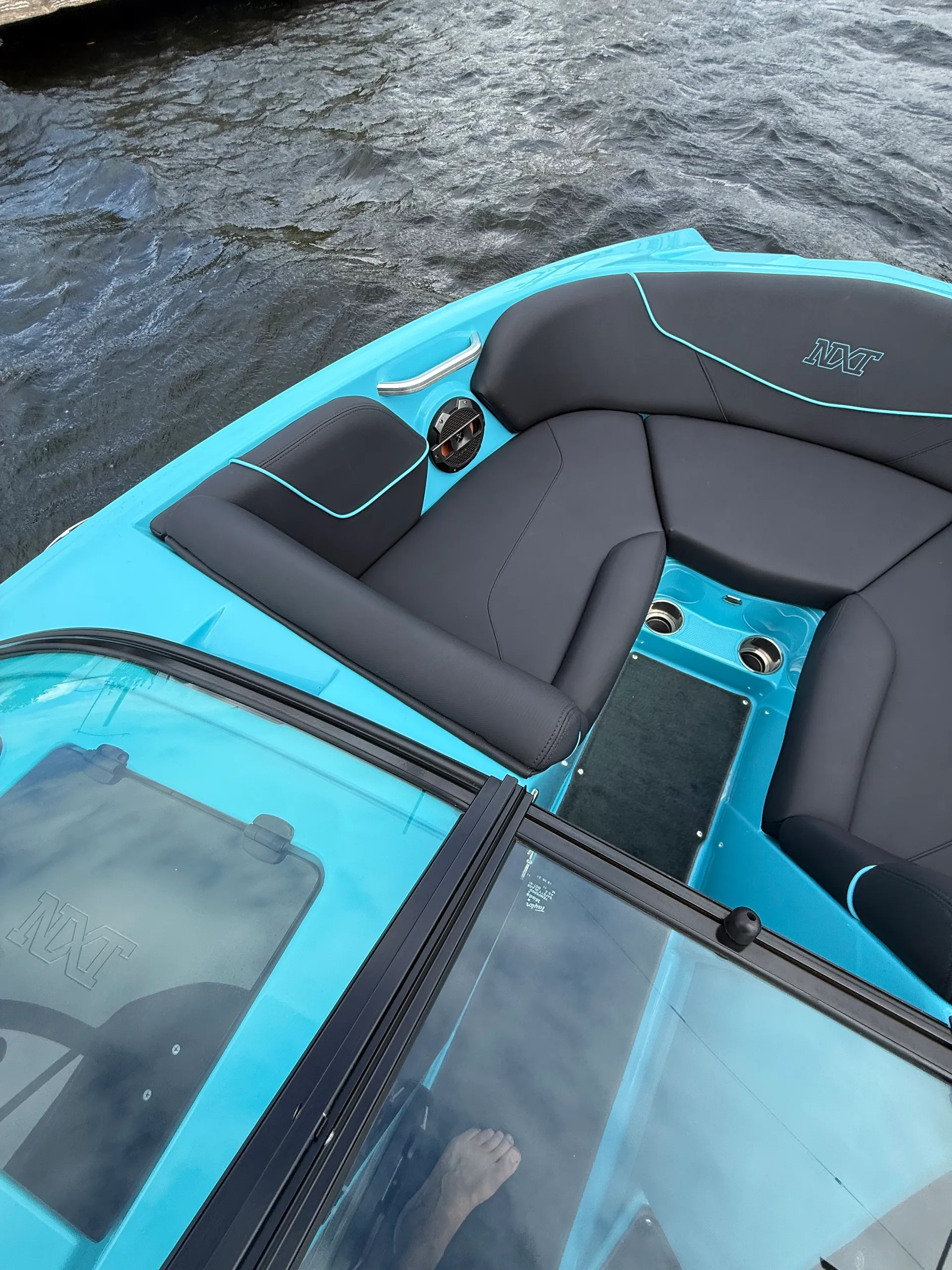 2020 MasterCraft NXT20 | Experience Seattle from the Water