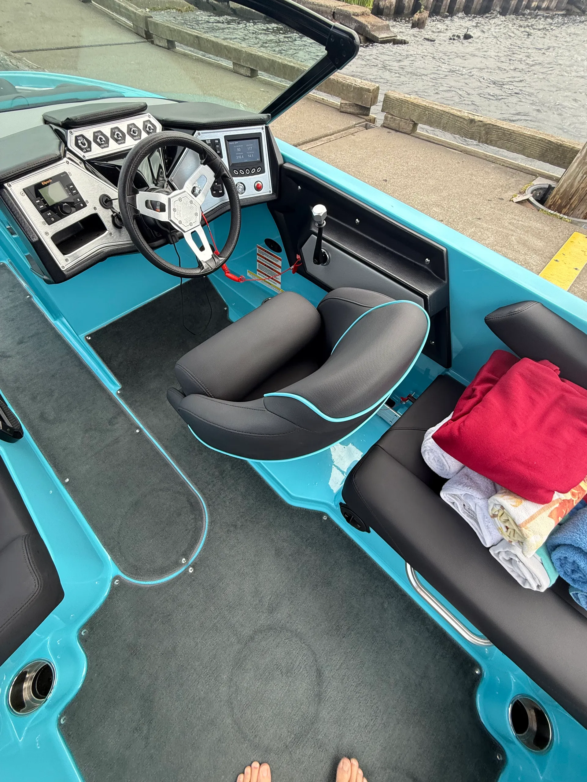 2020 MasterCraft NXT20 | Experience Seattle from the Water