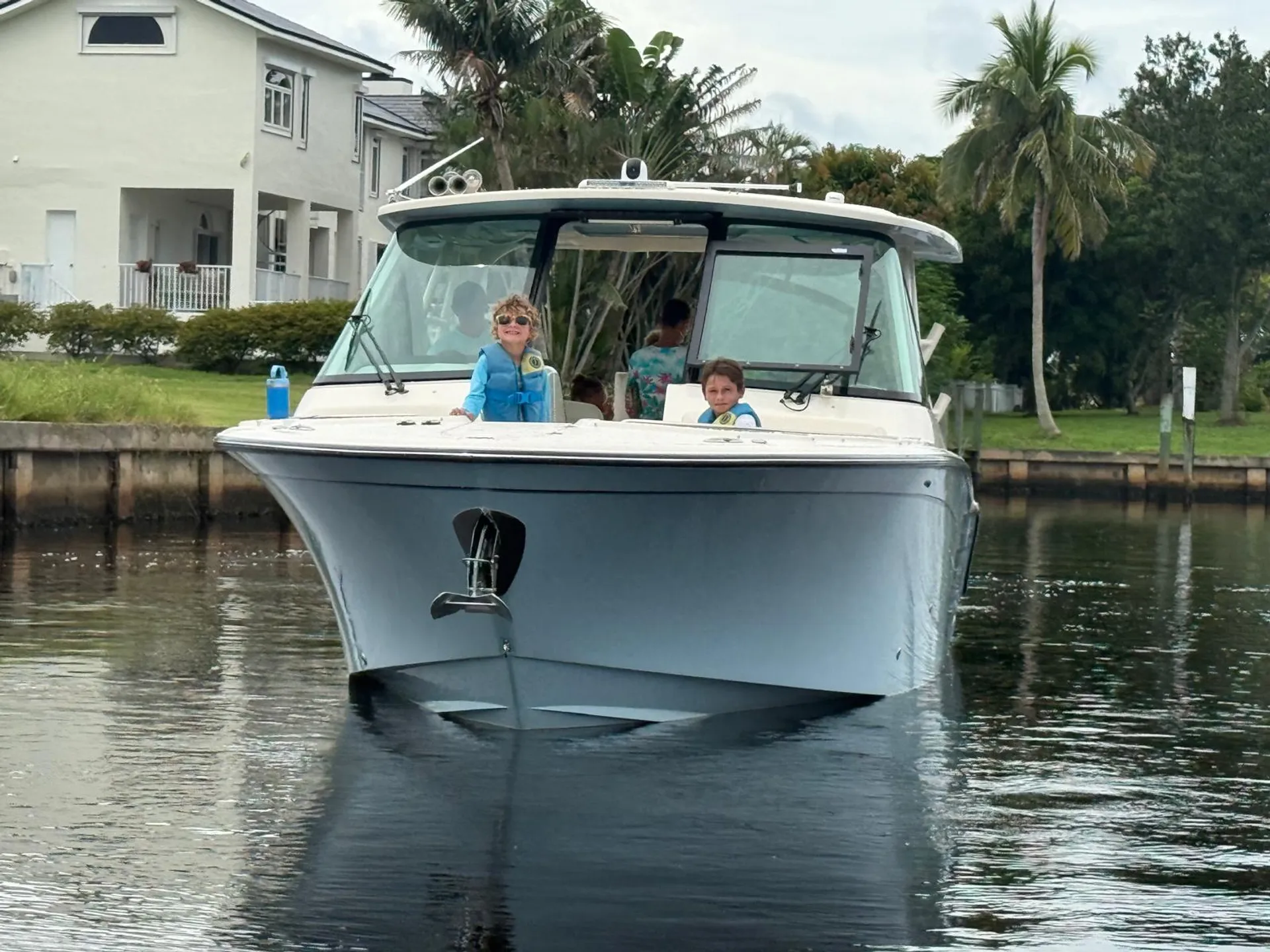 GRADY-WHITE BOATS FREEDOM 325 in Naples, FL — photo 4