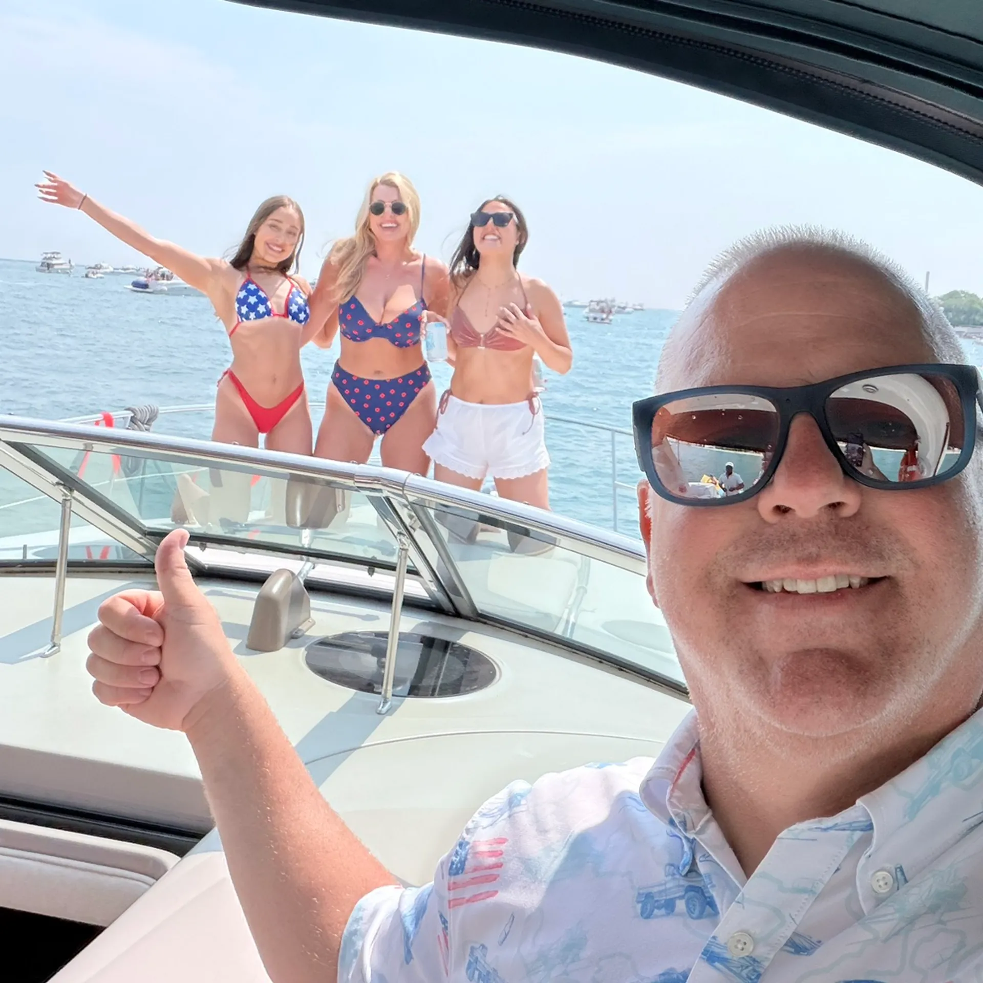Chicago Luxury Party Charter, 36'ft Sea Ray!