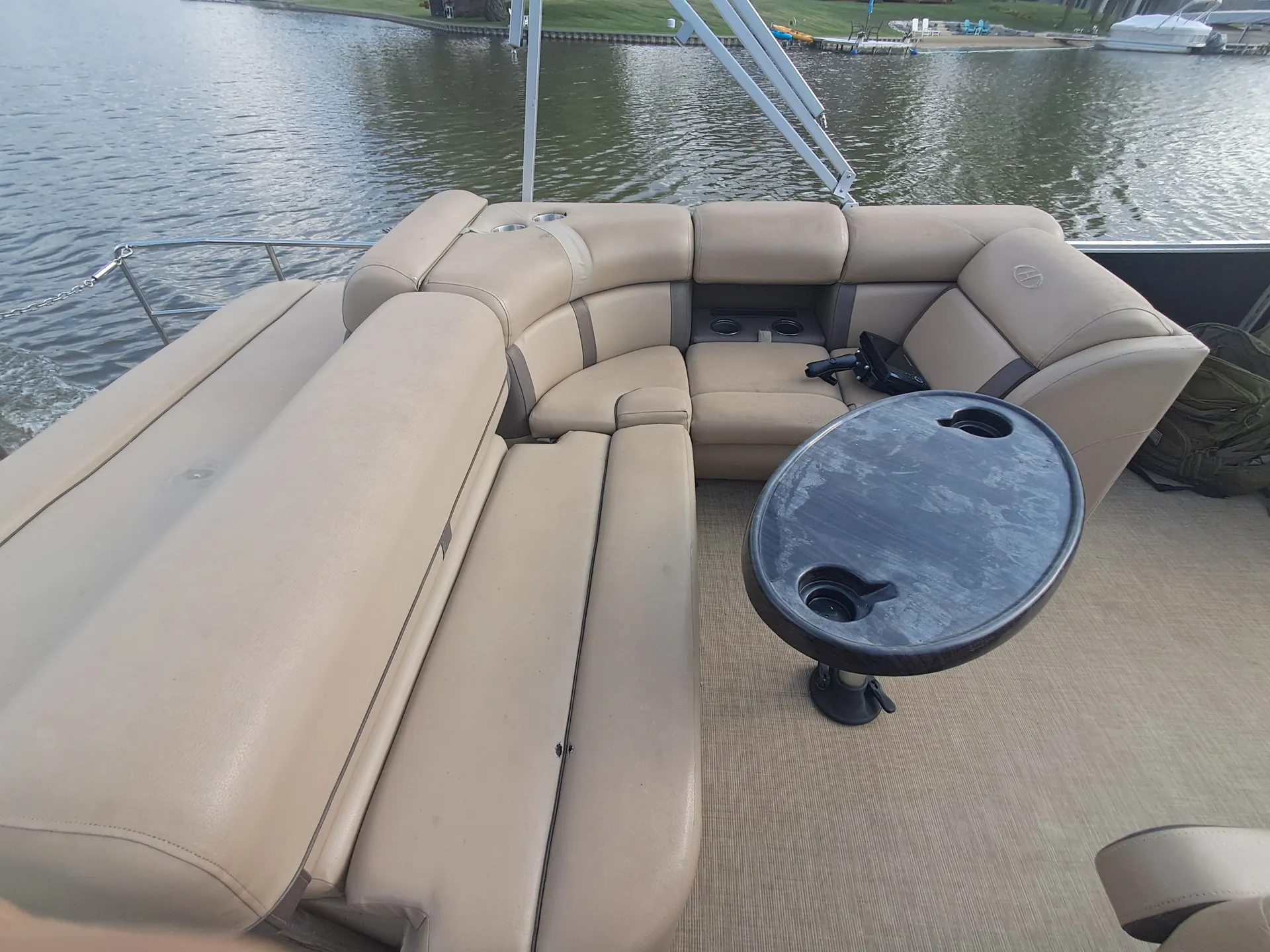 Harris Flotebote Harris-Kyot 200 Sunliner  in Howell, MI — photo 7