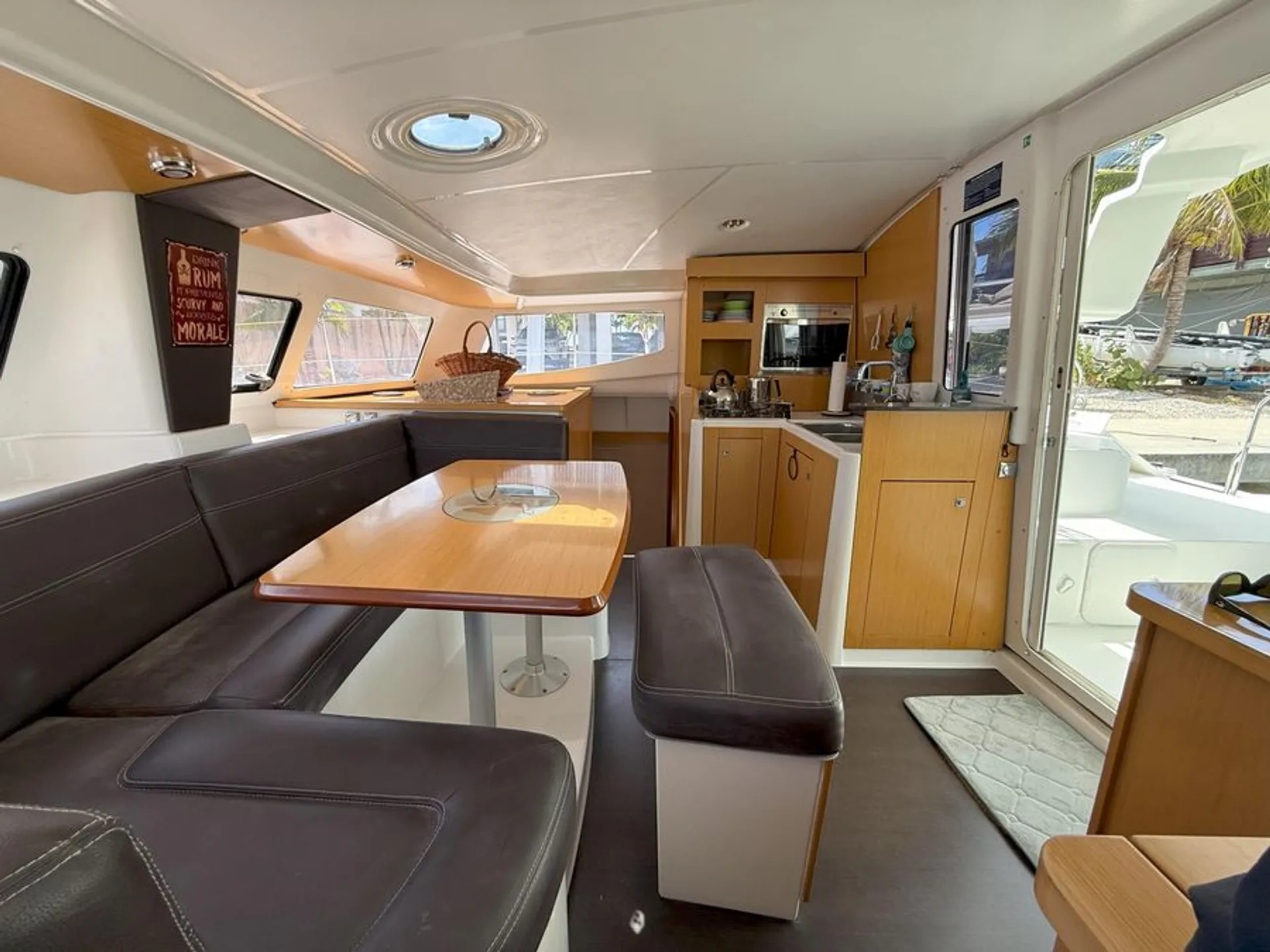 Fountaine Pajot Mahe 36 Evolution  in Gloucester, MA — photo 8