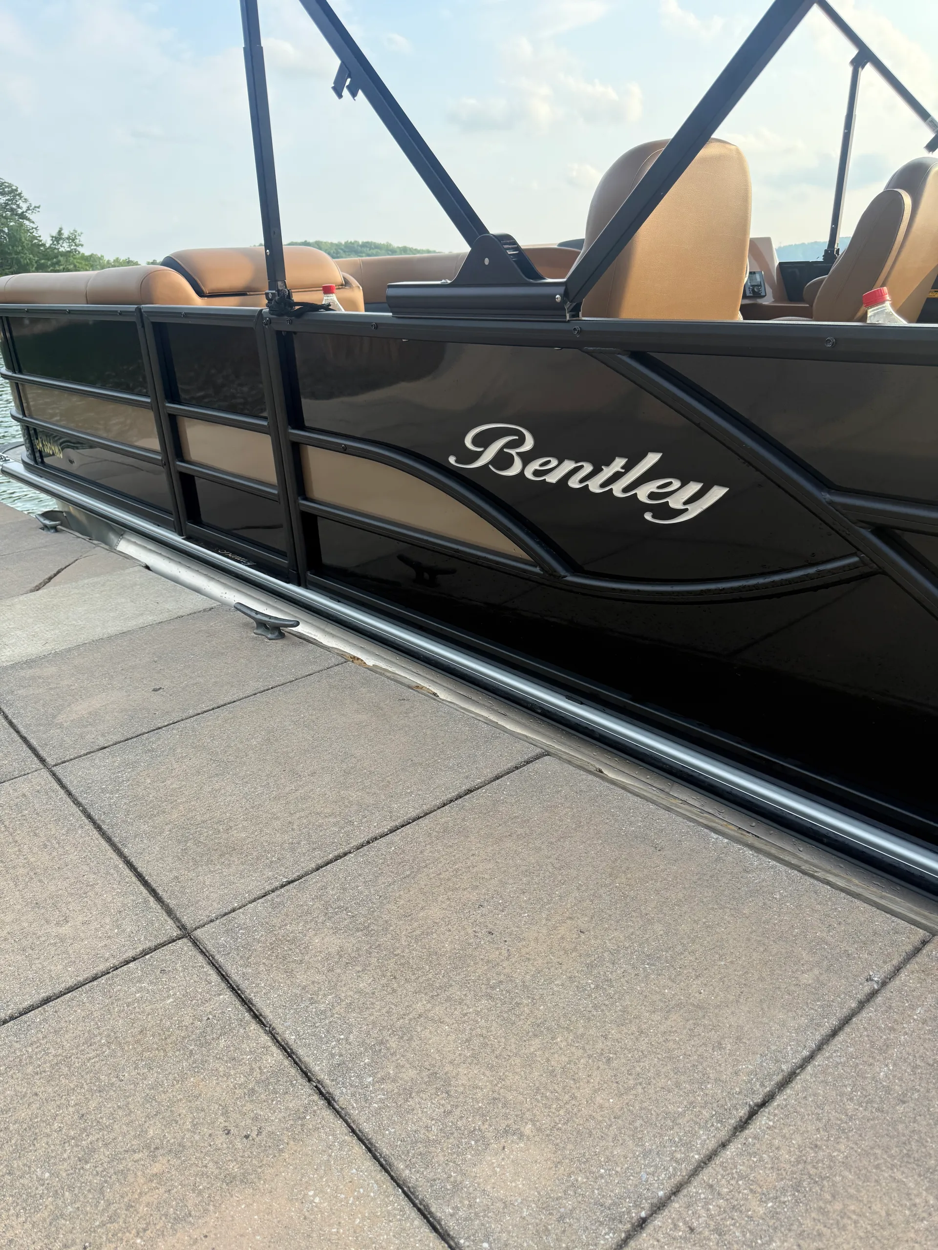 New 2026 Bentley Legacy 22 Swingback Lanier Island parkway ,BUFORD  GA