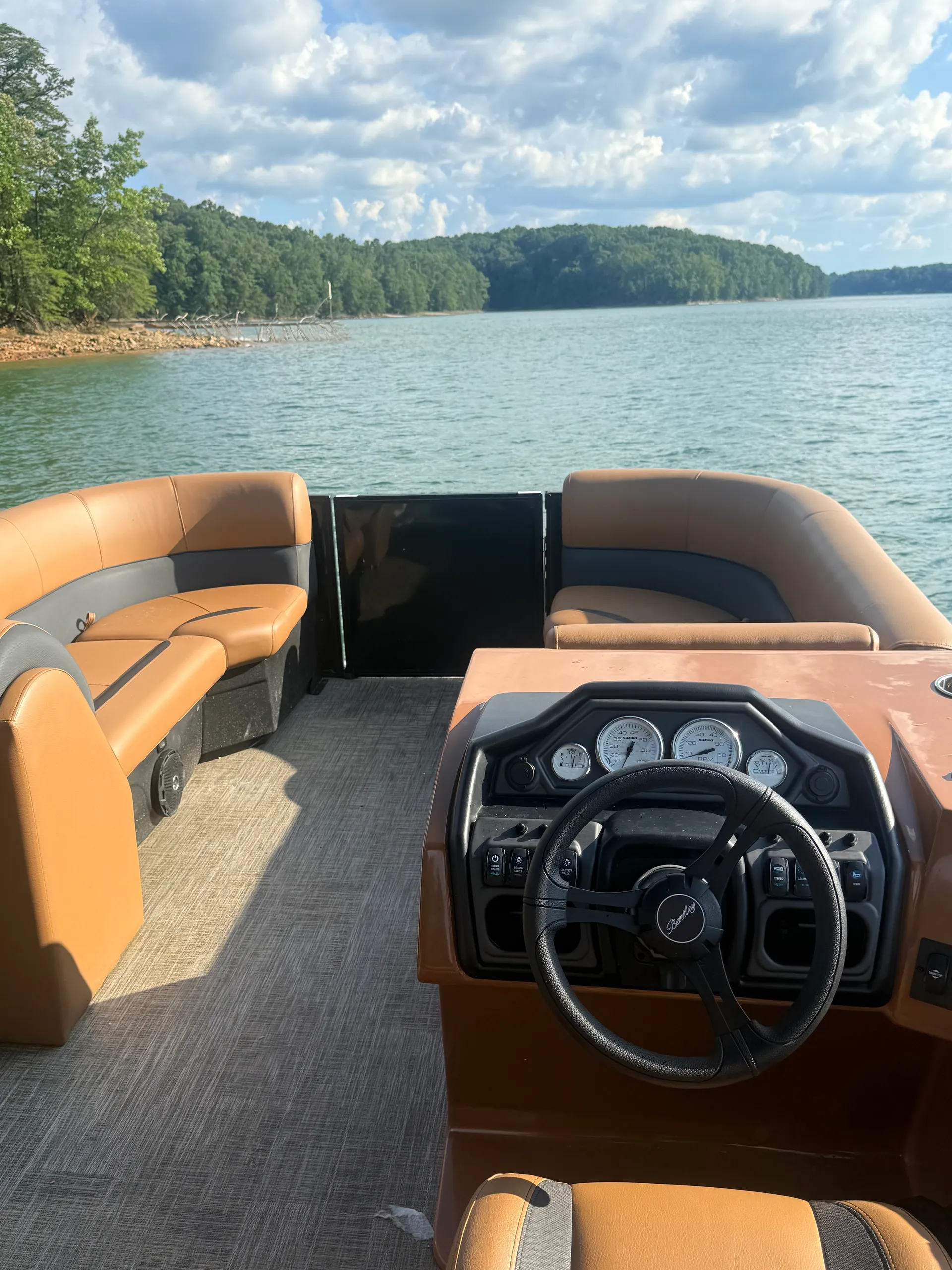 New 2026 Bentley Legacy 22 Swingback Lanier Island parkway ,BUFORD  GA