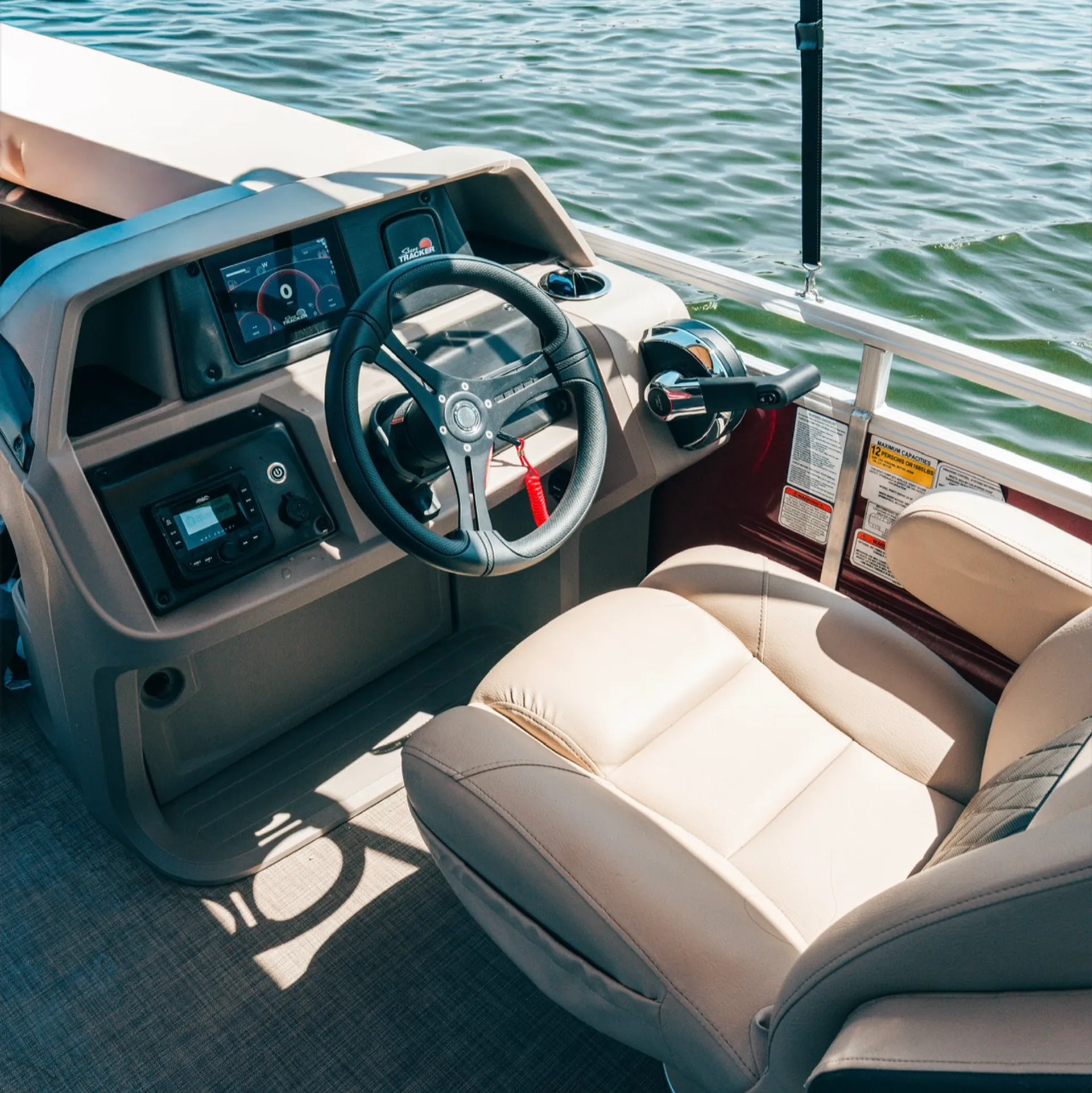 Brand New 2024 SunTracker 24'/Captained /Lake Austin/Lake Travis
