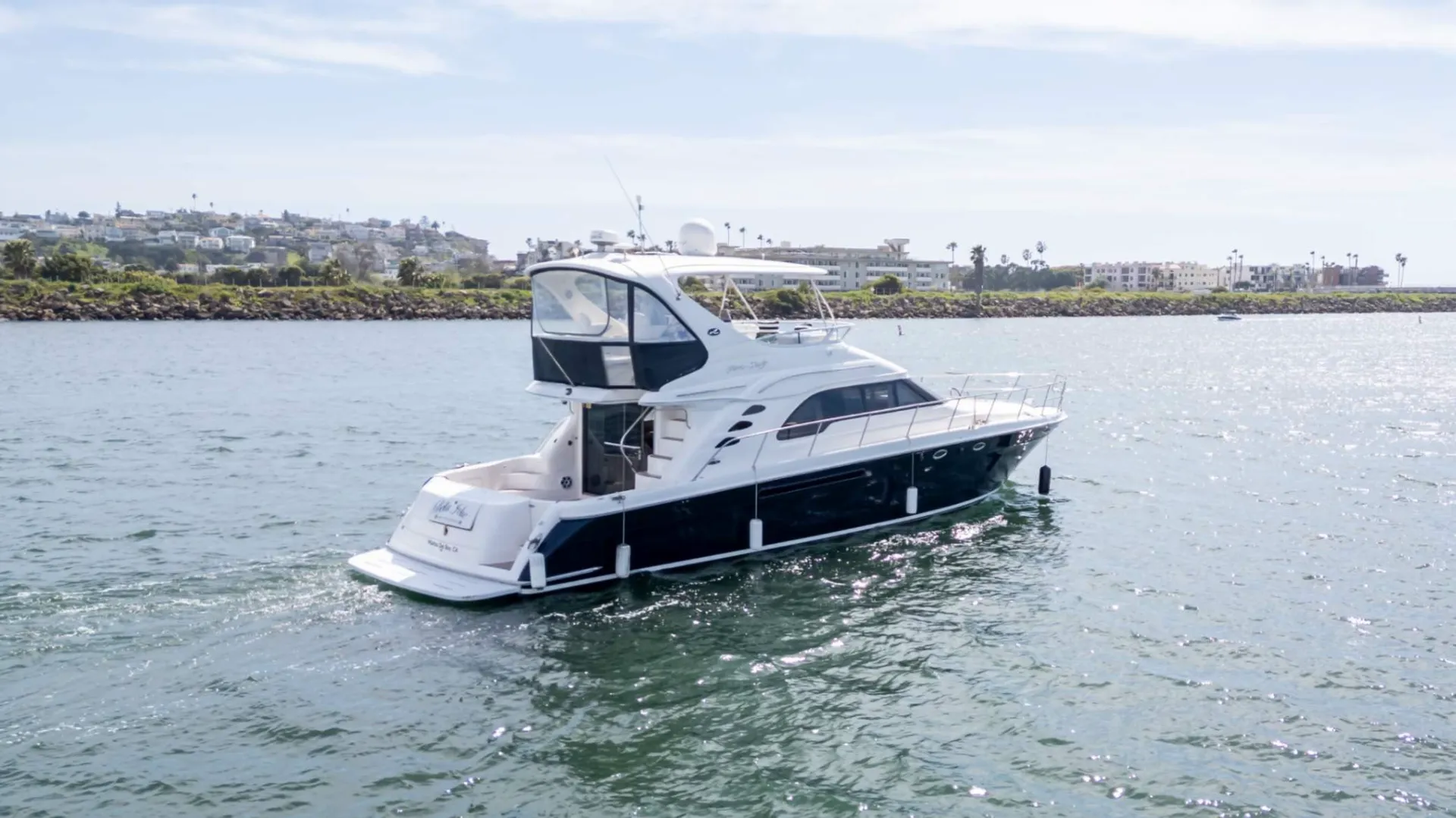 Sea Ray Boats 60' Sundancer in Redondo Beach, CA — photo 6