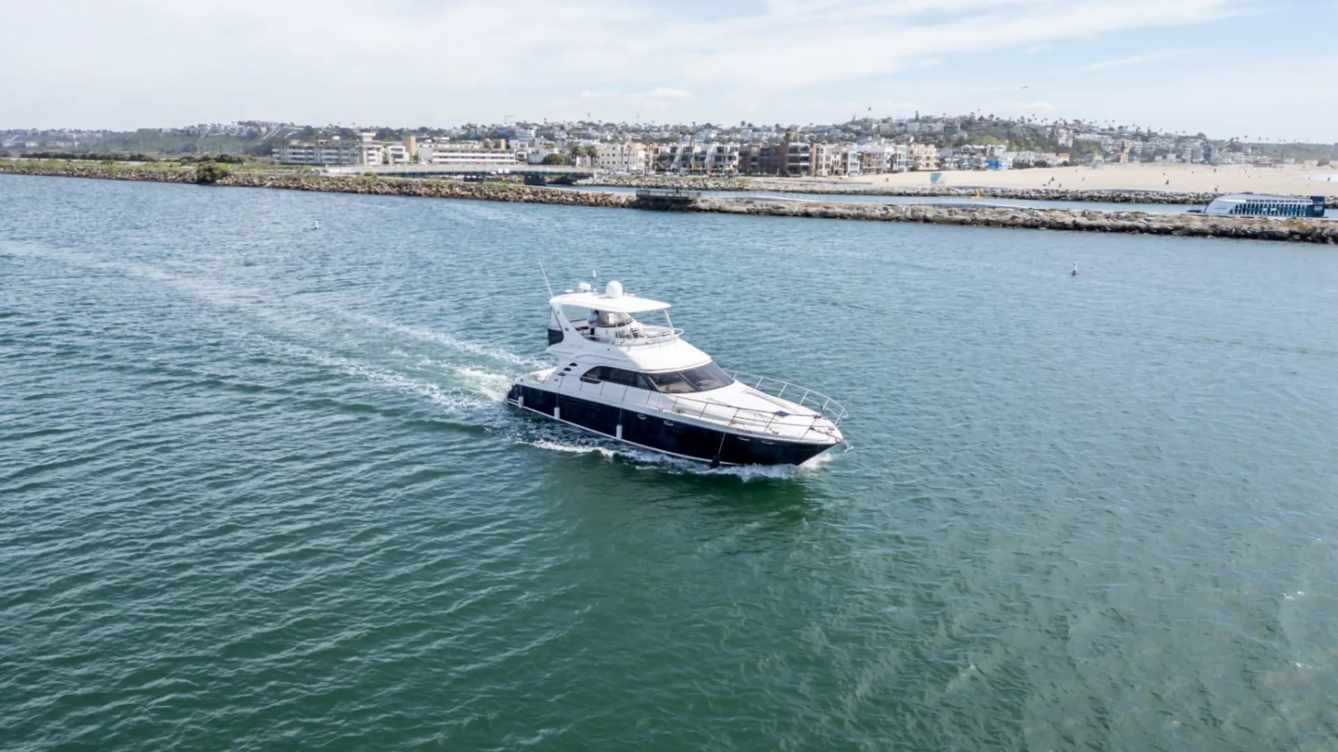 Redondo Beach - 60ft Sea Ray Flybridge Yacht!