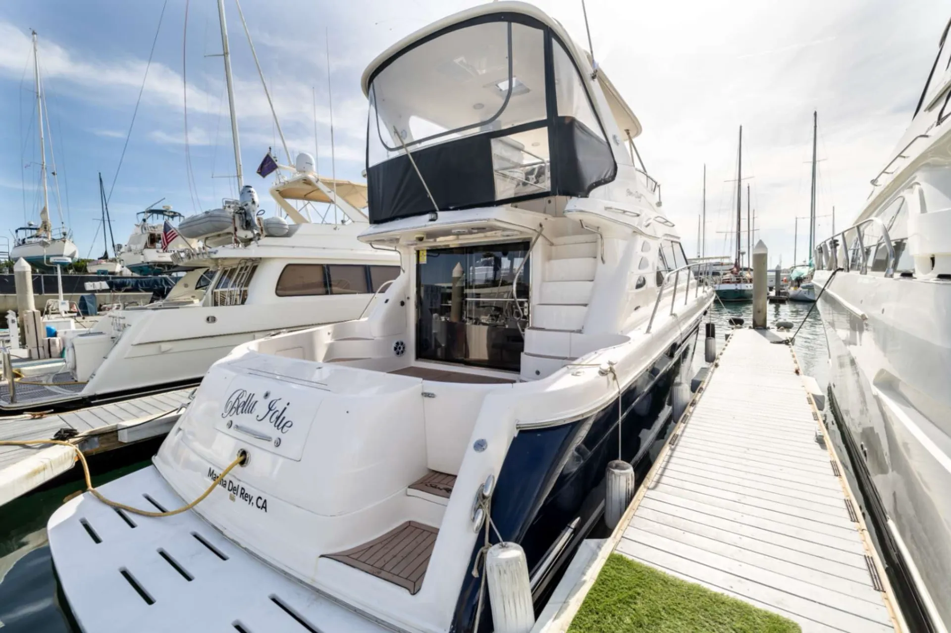 Redondo Beach - 60ft Sea Ray Flybridge Yacht!