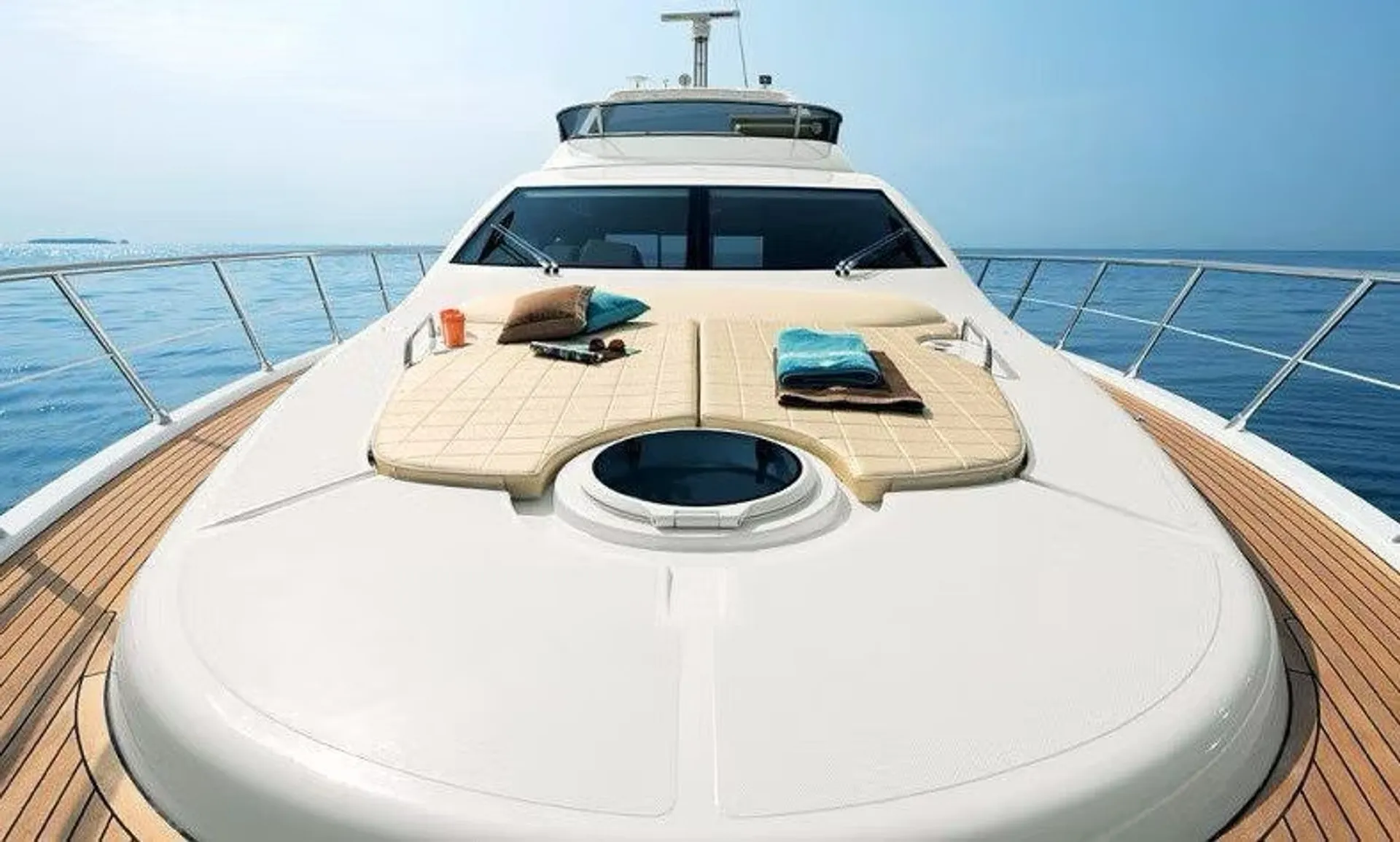 Azimut 64 Flybridge in Huntington Beach, CA — photo 2