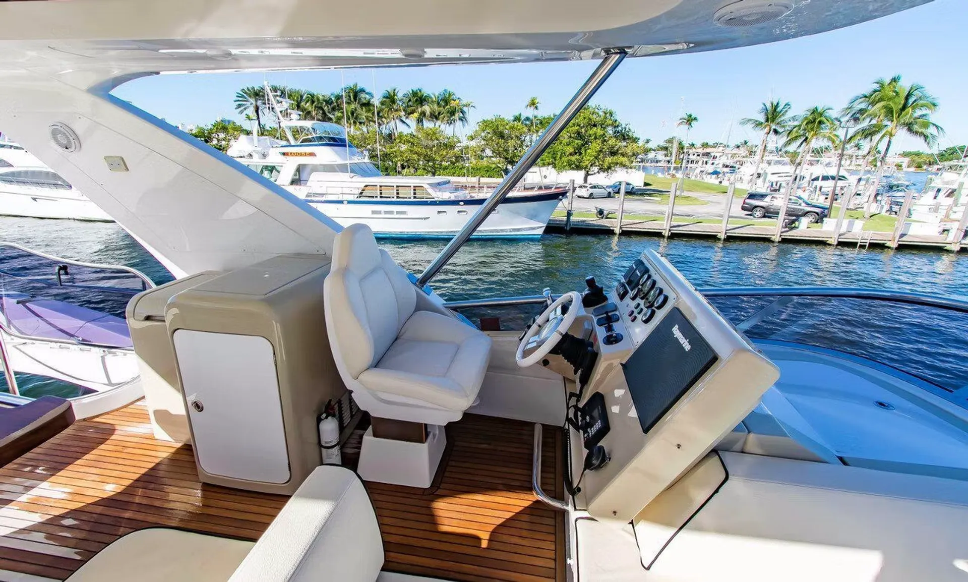 Azimut 64 Flybridge in Huntington Beach, CA — photo 6
