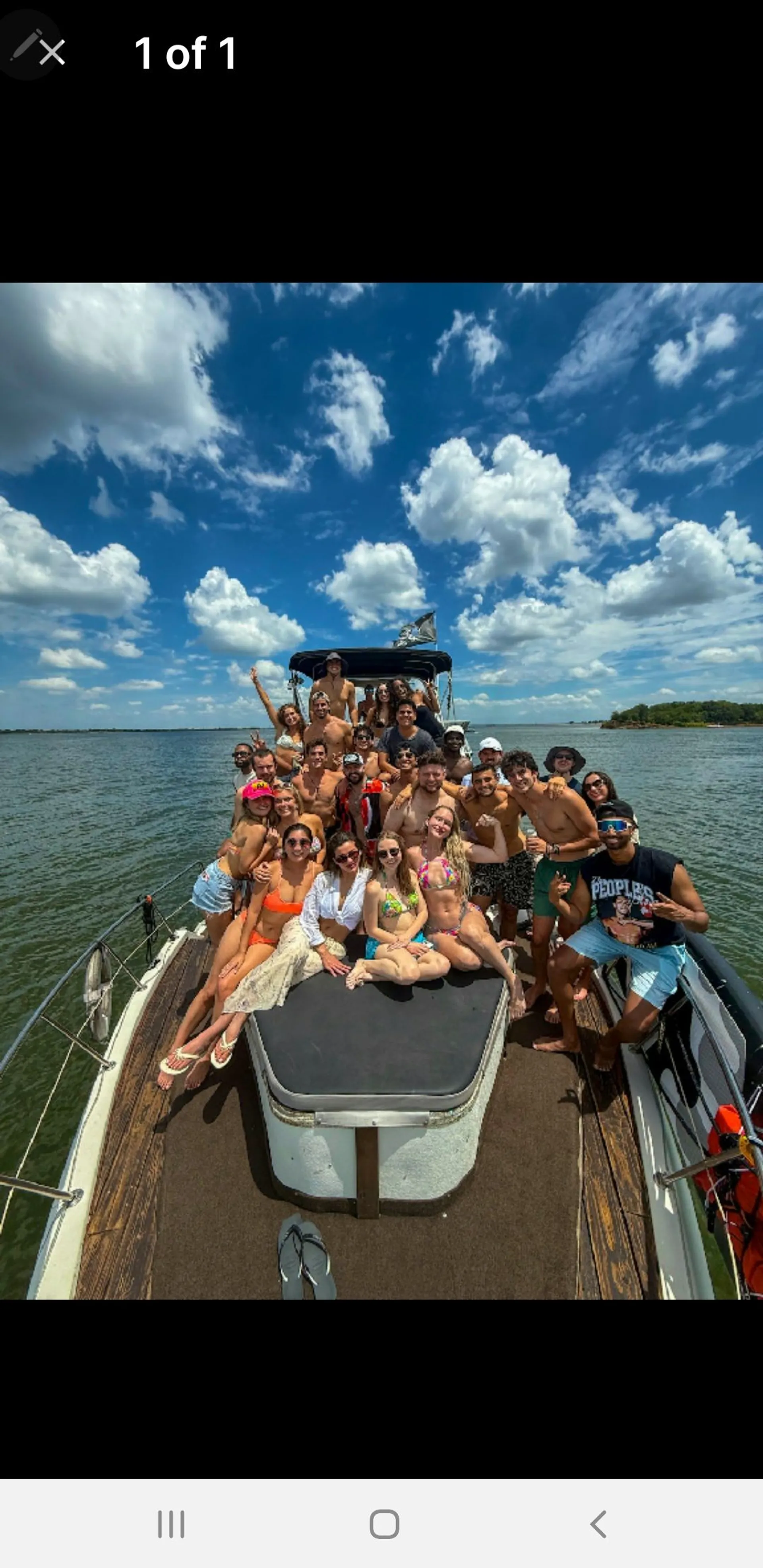2ND LARGEST LUXURY YACHT RENTAL ON LAKE LEWISVILLE