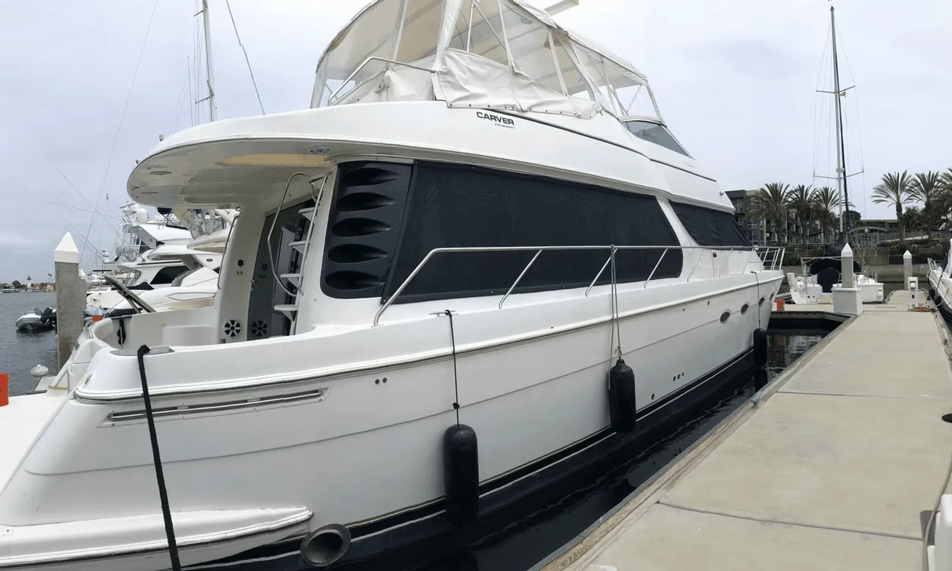 Carver Yachts 60' in Huntington Beach, CA — photo 2
