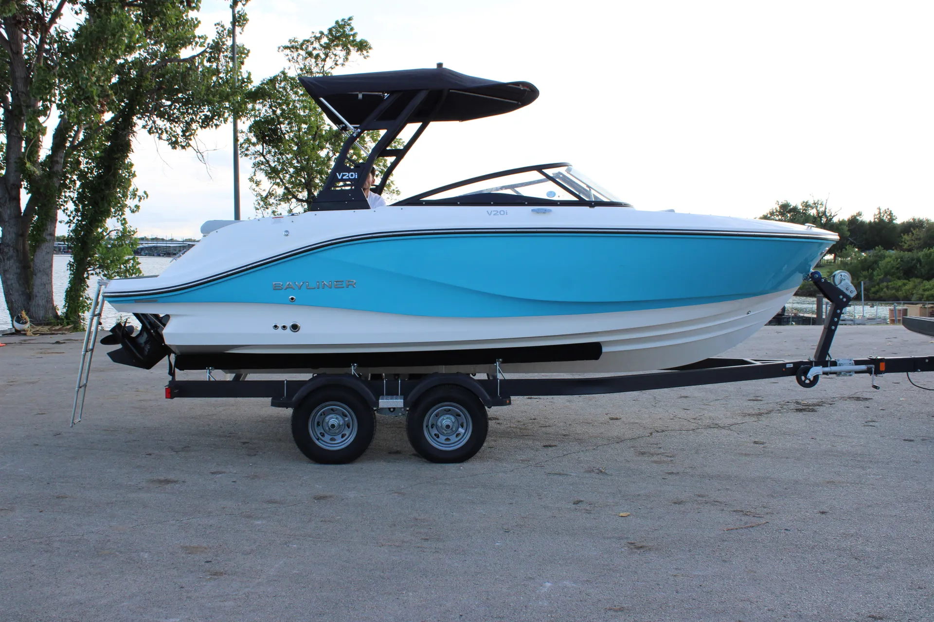 BAYLINER V20I in Frisco, TX — photo 3