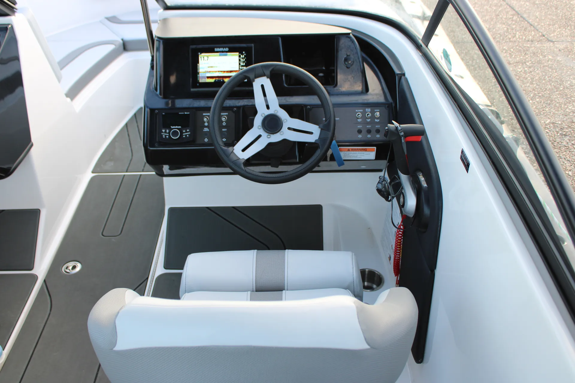 BAYLINER V20I in Frisco, TX — photo 7