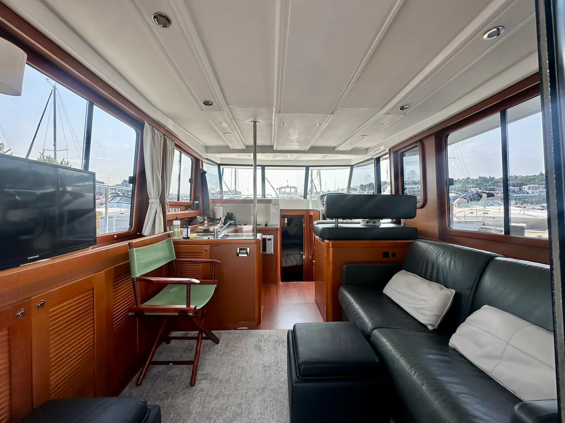 Top rated captained yacht!