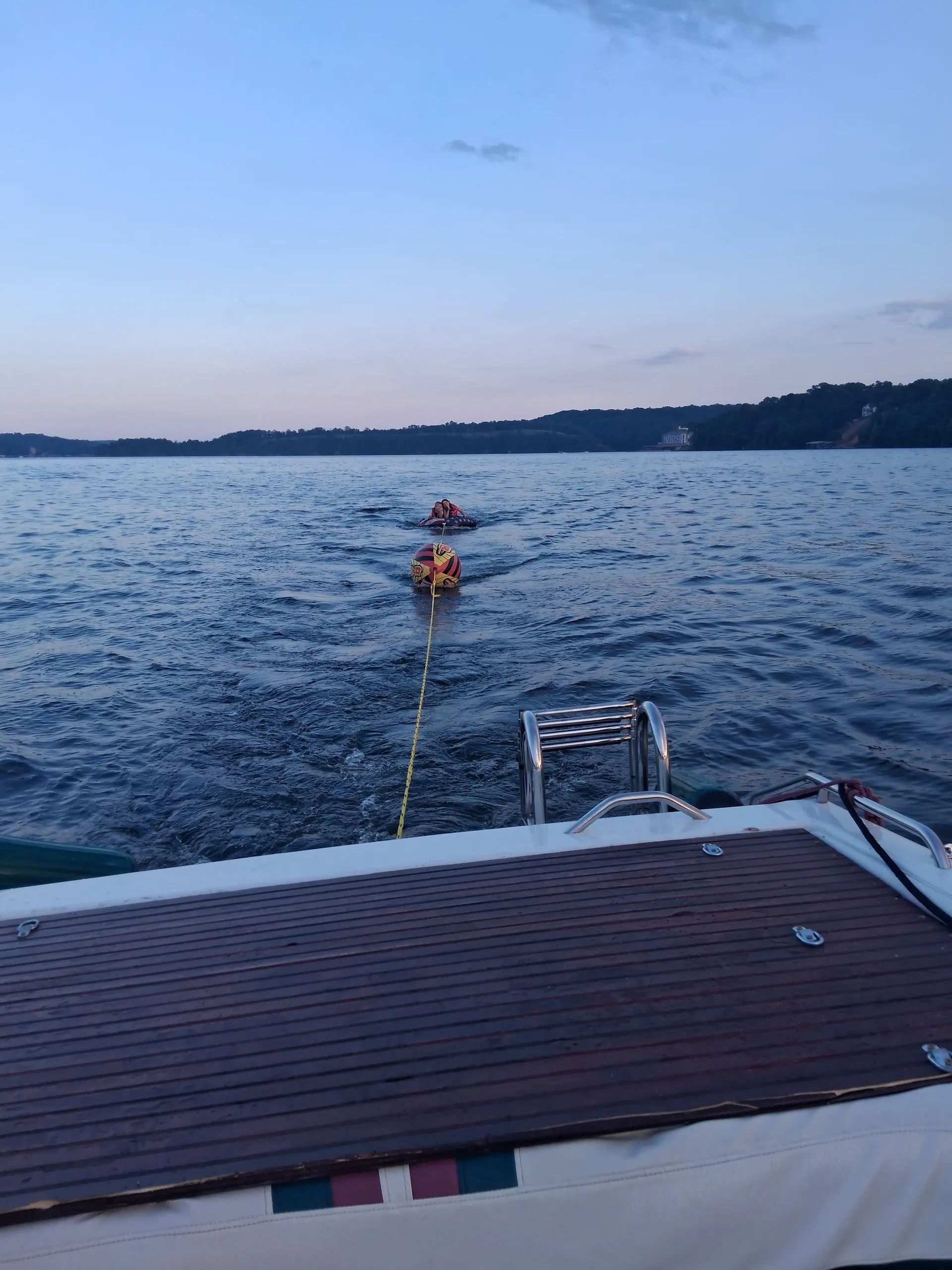 Lake of the Ozarks, Osage River, and Missouri River speed boat!