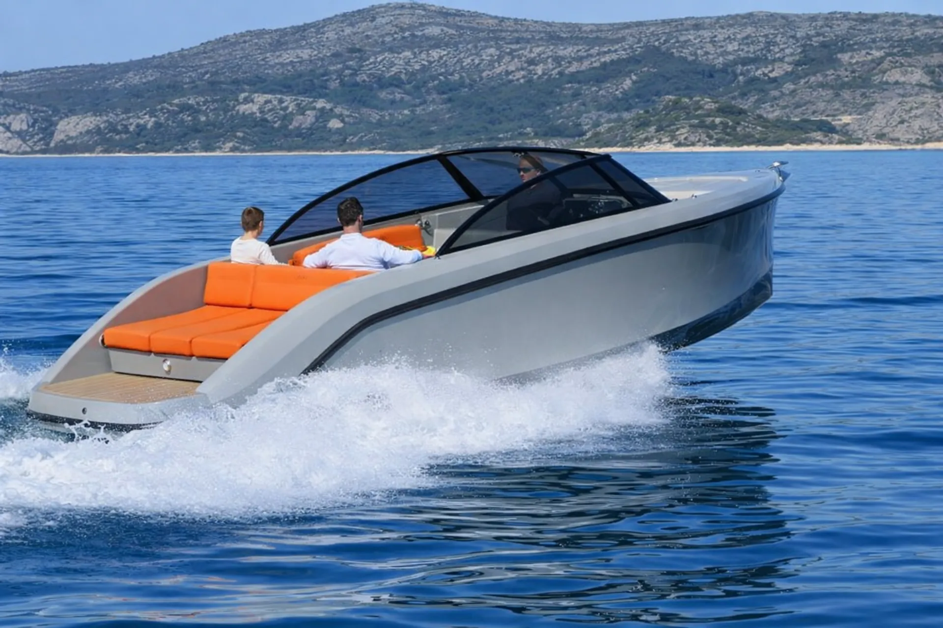 Hampton Escape 29' in Sag Harbor, NY