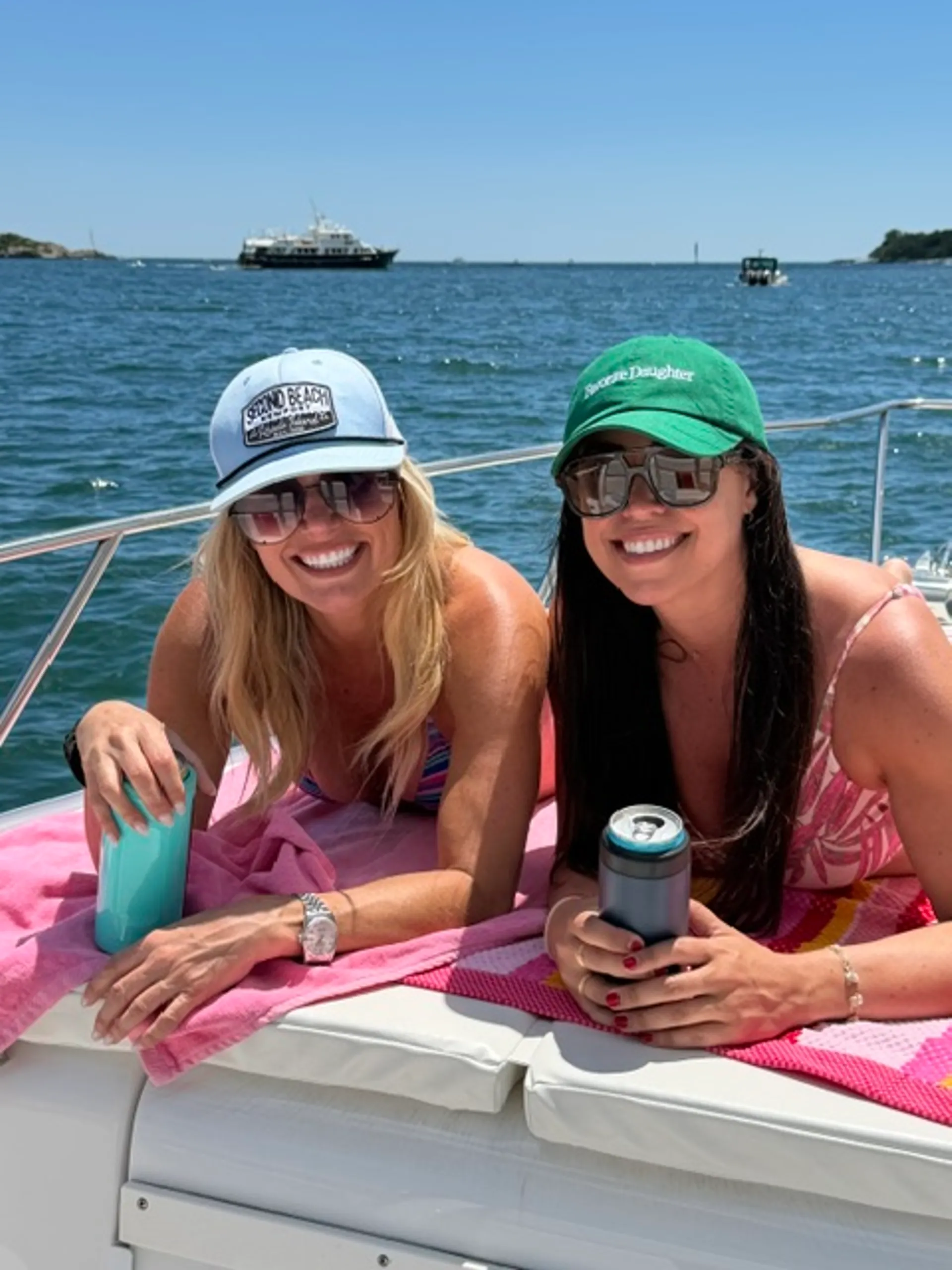 DONZI MARINE 35 ZF in Newport, RI — photo 8