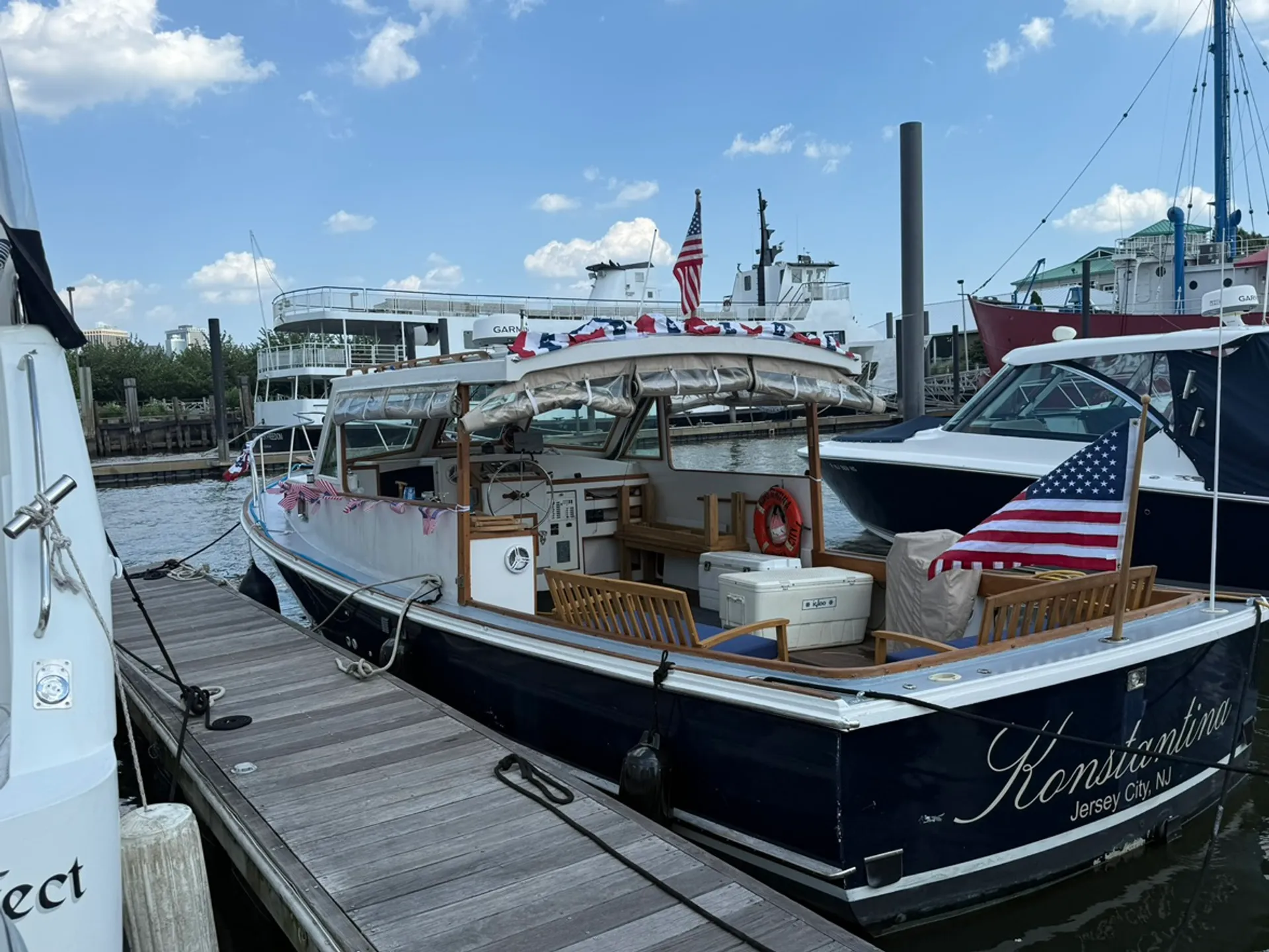 NY Harbor Tours and Sunset Cruise to Statue of Liberty